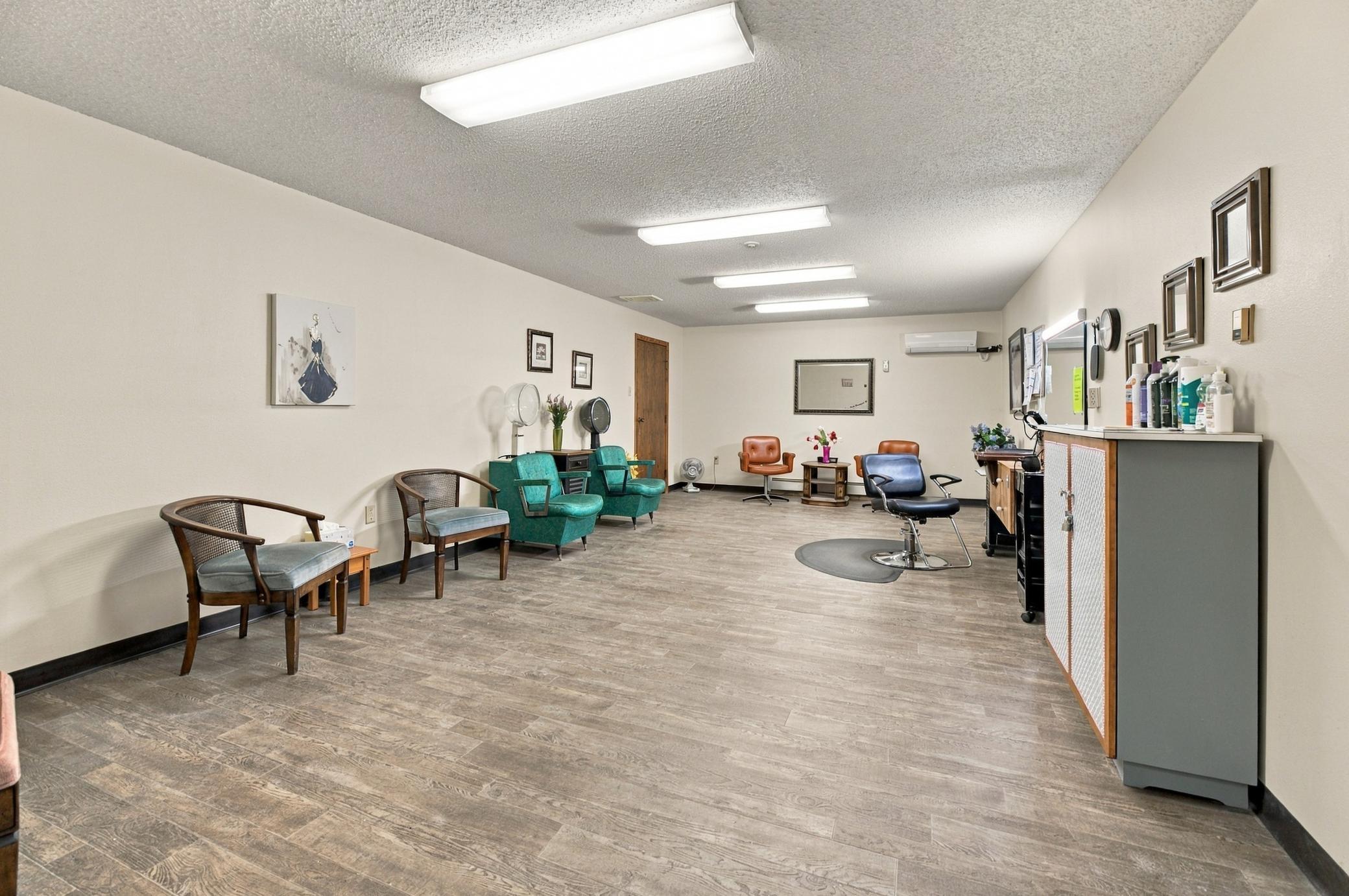 1984 condo for sale at 1424 14th Street E, Unit 21 in West Fargo, ND — 2 bed, 1 bath (photo 33 of 41)