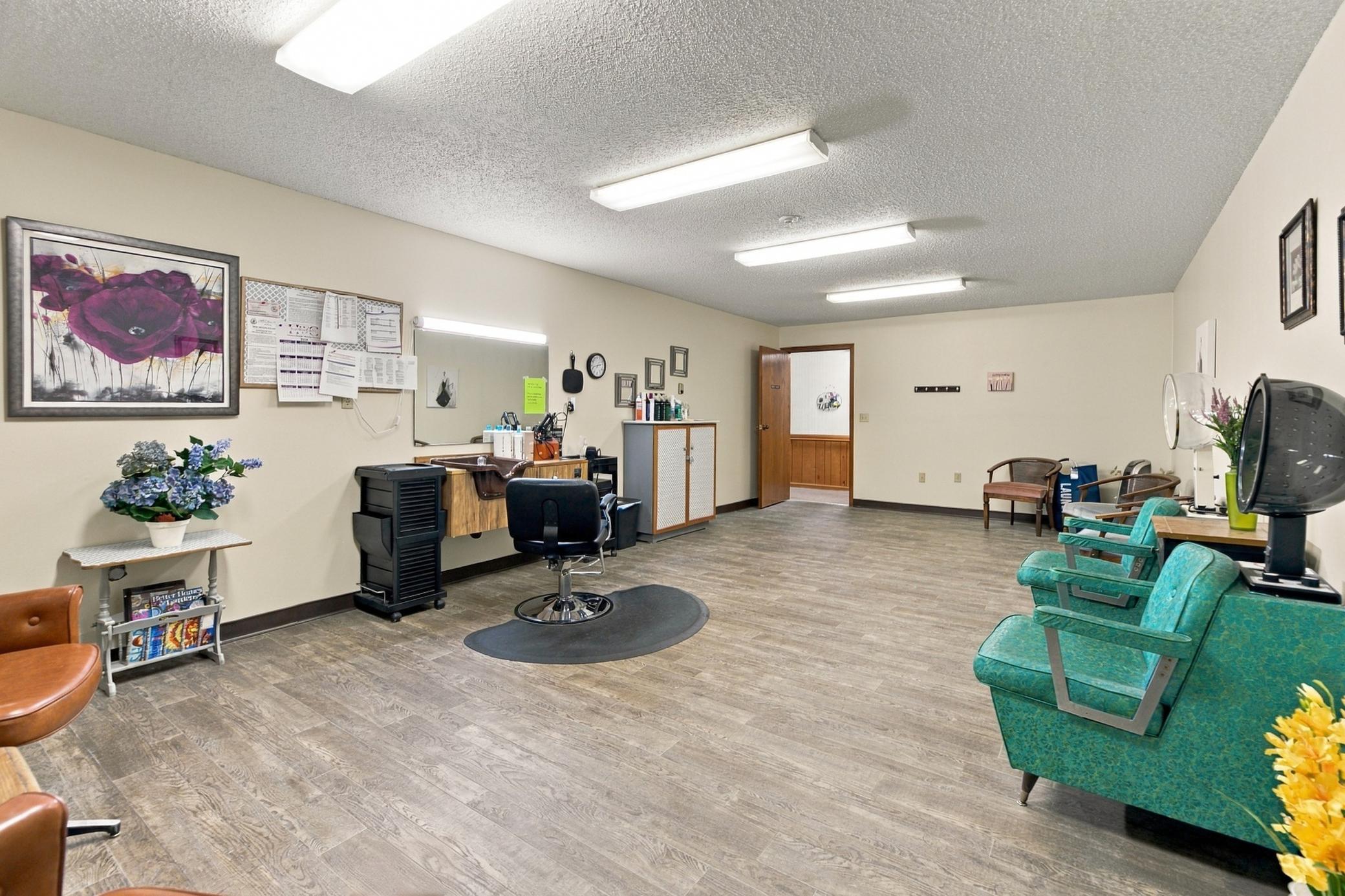 1984 condo for sale at 1424 14th Street E, Unit 21 in West Fargo, ND — 2 bed, 1 bath (photo 34 of 41)