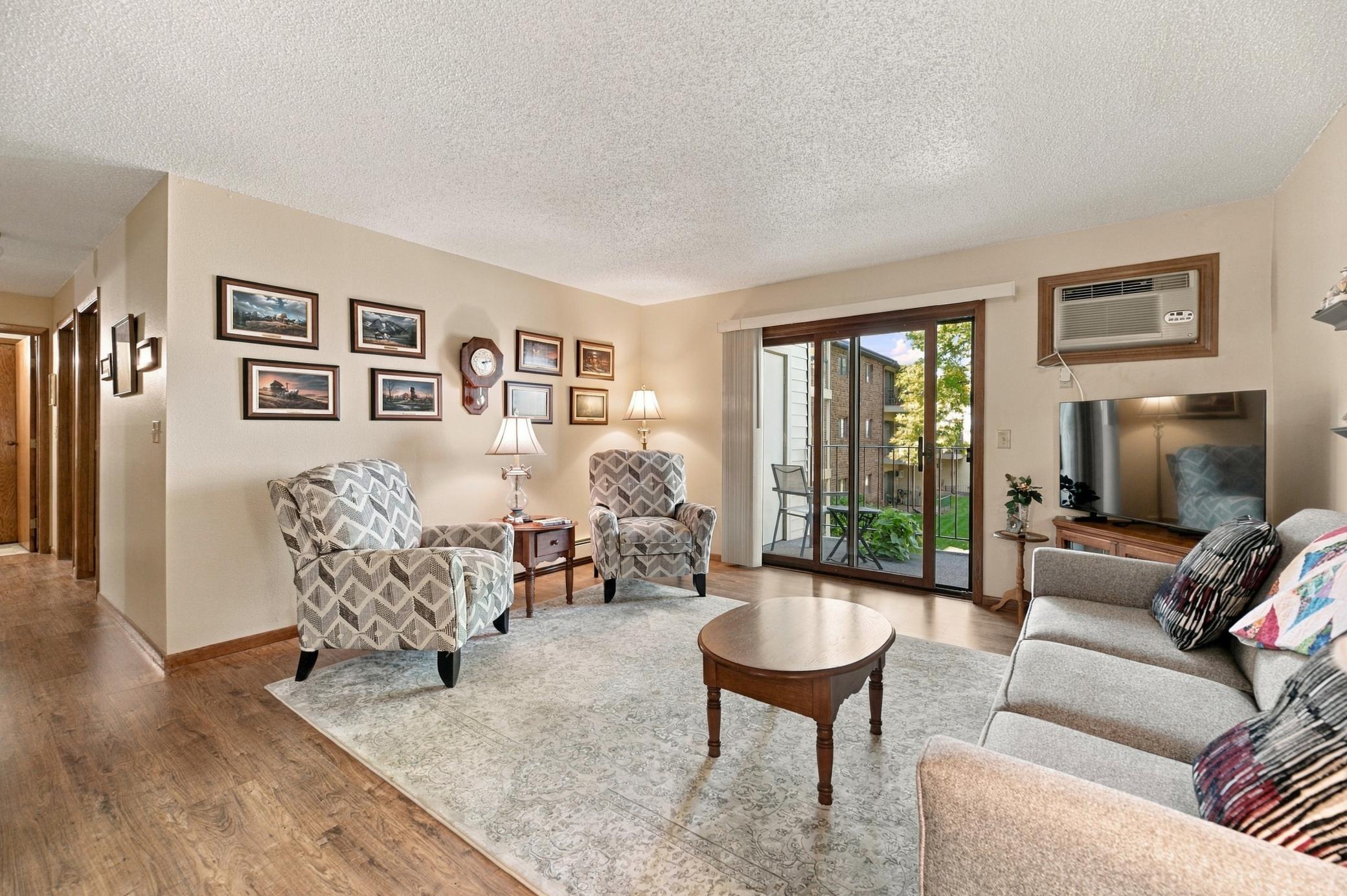 1984 condo for sale at 1424 14th Street E, Unit 21 in West Fargo, ND — 2 bed, 1 bath (photo 9 of 41)