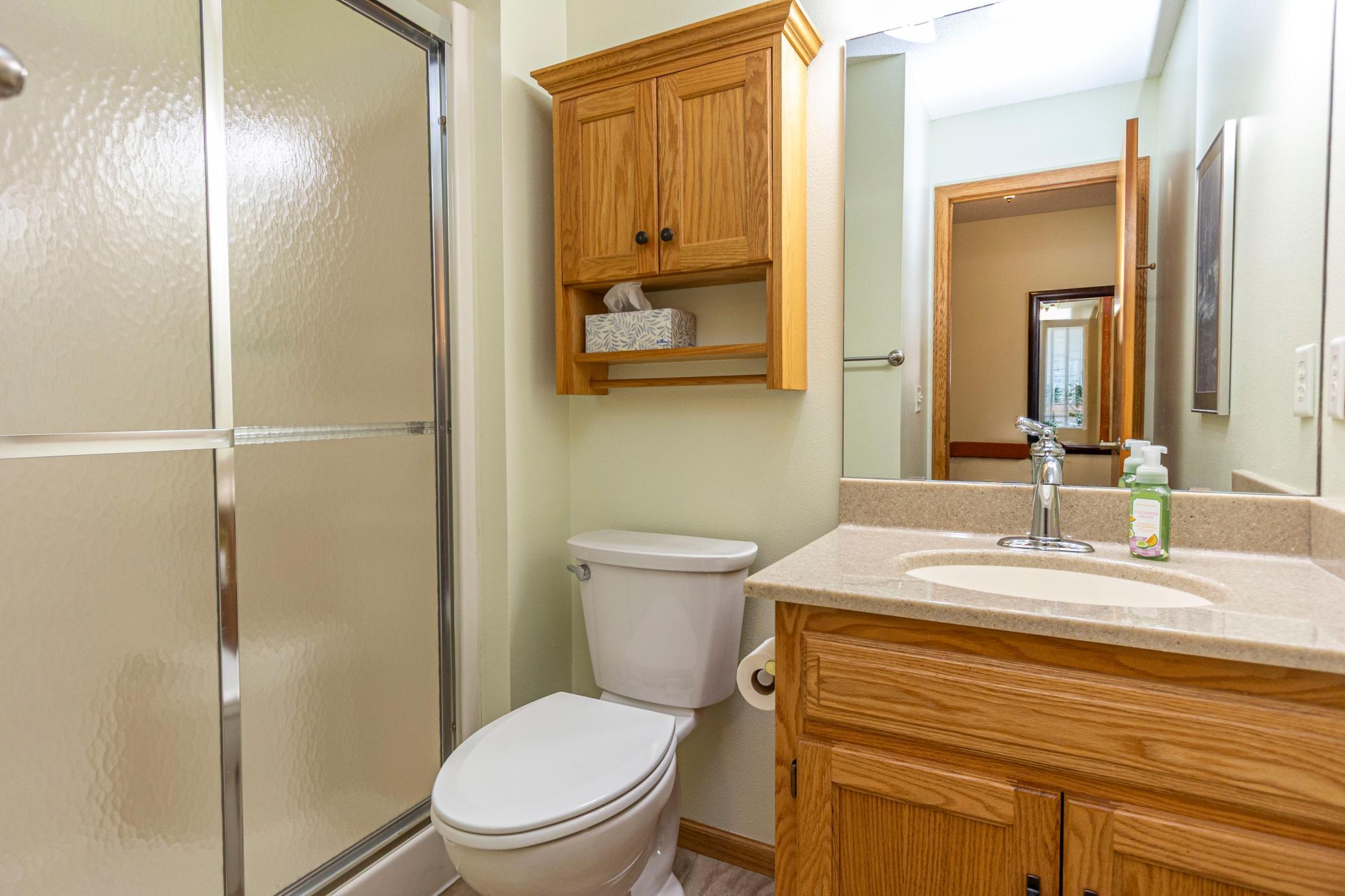 1999 townhouse for sale at 1210 7th Avenue E in Alexandria, MN — 2 bed, 2 bath (photo 26 of 36)