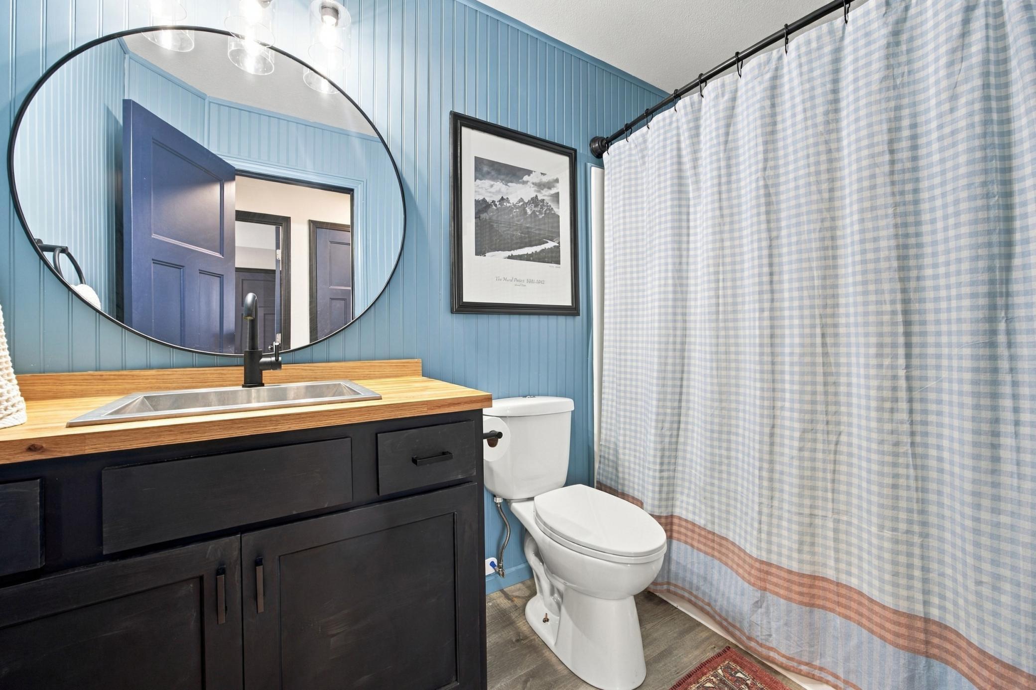 2011 single family home for sale at 5442 49th Avenue S in Fargo, ND — 3 bed, 3 bath (photo 16 of 33)