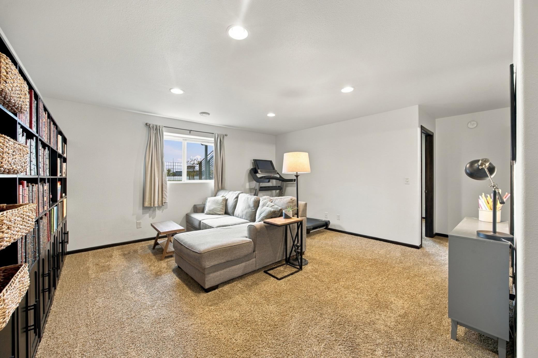 2011 single family home for sale at 5442 49th Avenue S in Fargo, ND — 3 bed, 3 bath (photo 19 of 33)