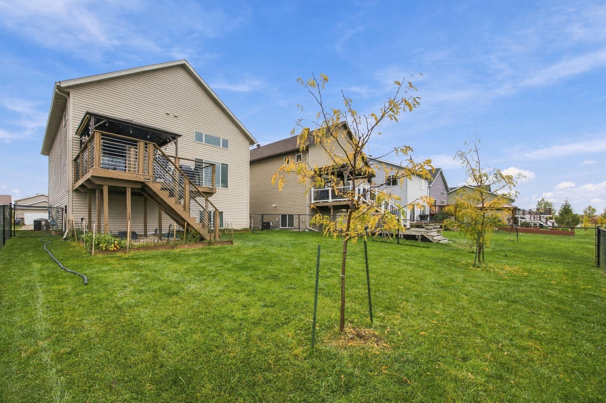 2011 single family home for sale at 5442 49th Avenue S in Fargo, ND — 3 bed, 3 bath (photo 28 of 33)