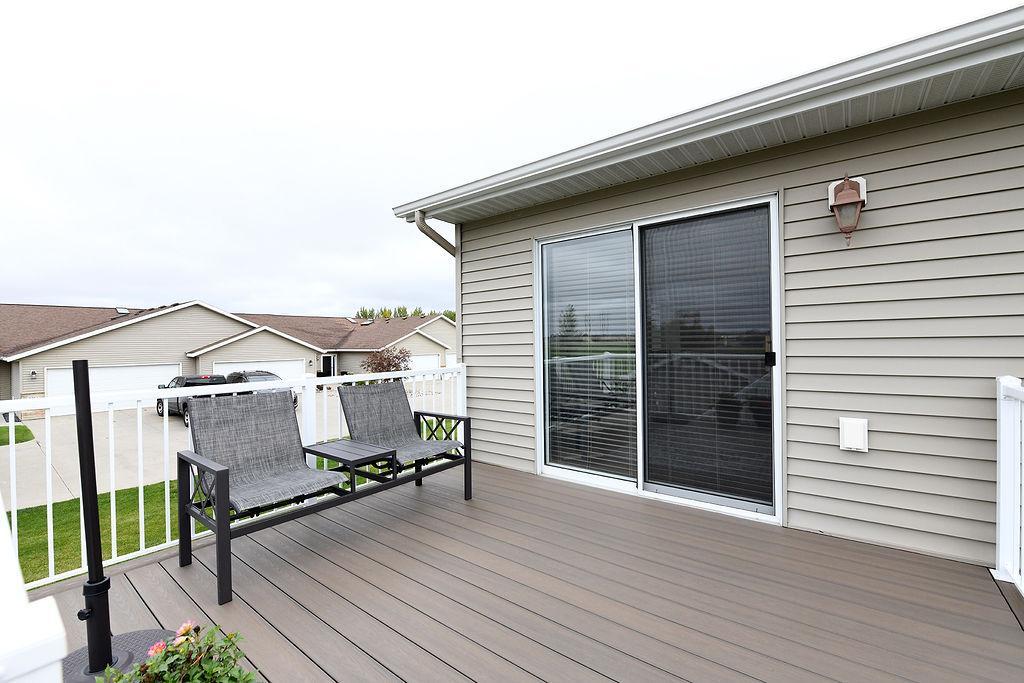 2006 twin home for sale at 4367 39th Avenue S in Fargo, ND — 3 bed, 2 bath (photo 40 of 41)