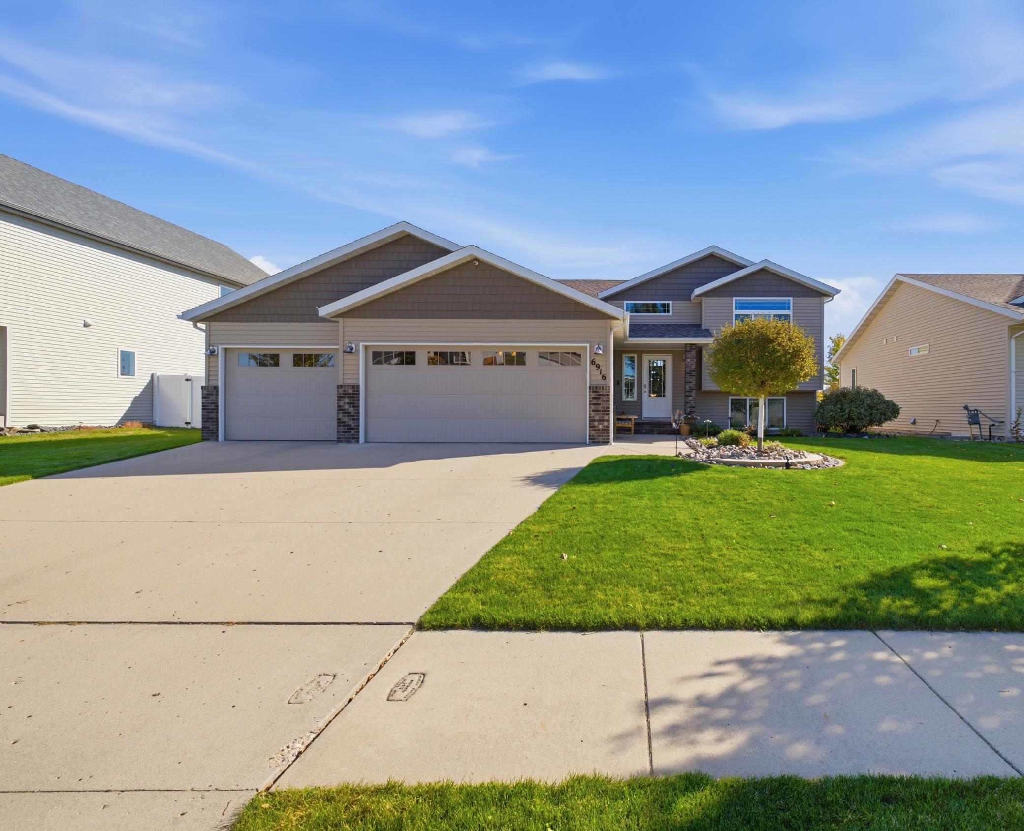 6916 24th Street S, Fargo, ND 58104 open house