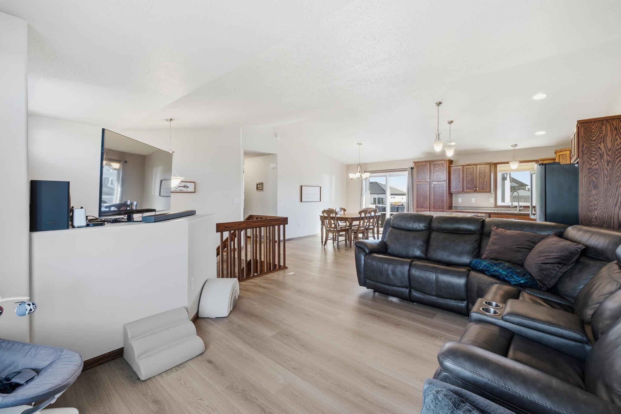 2012 single family home for sale at 6916 24th Street S in Fargo, ND — 4 bed, 3 bath (photo 13 of 70)