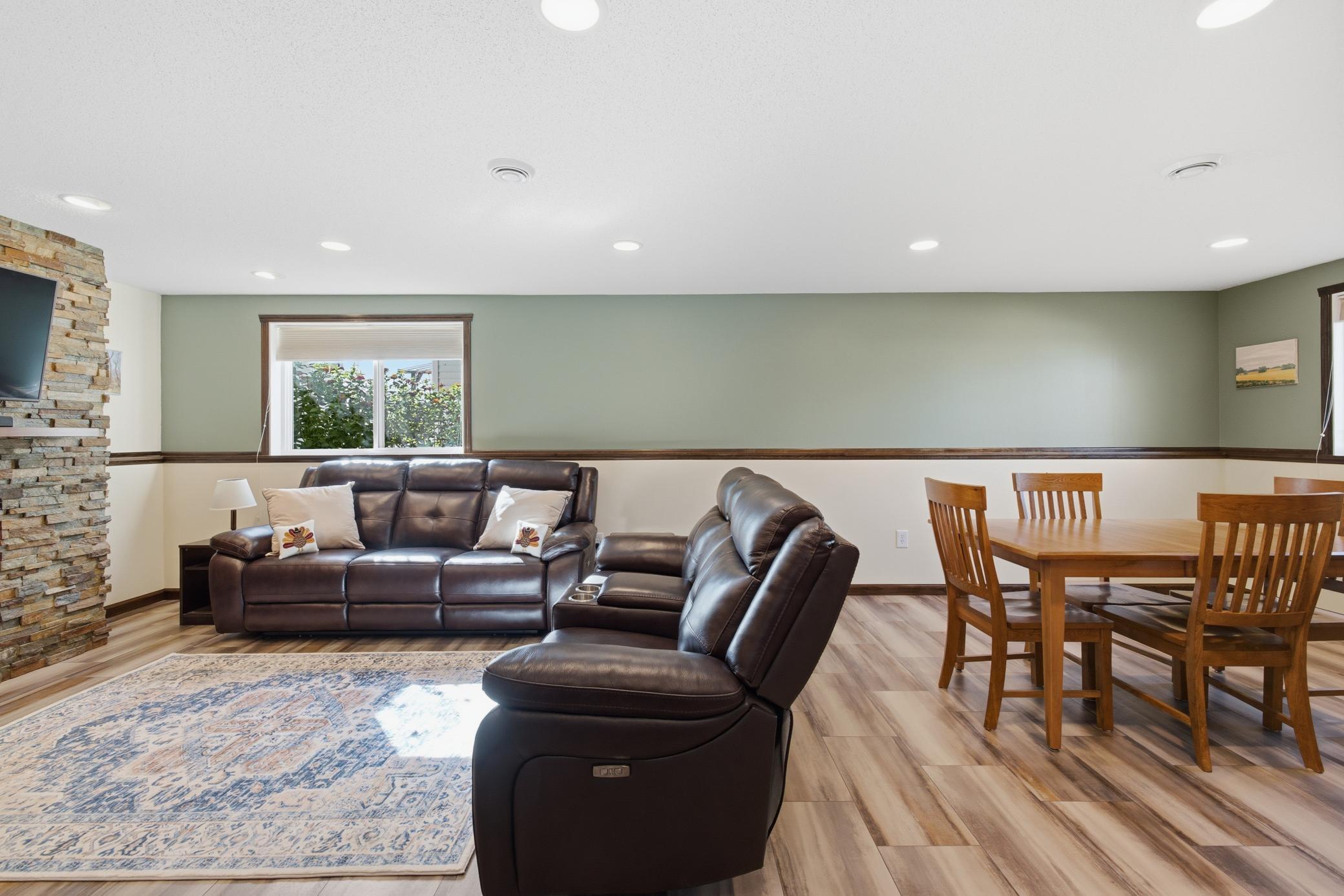 2012 single family home for sale at 6916 24th Street S in Fargo, ND — 4 bed, 3 bath (photo 28 of 70)