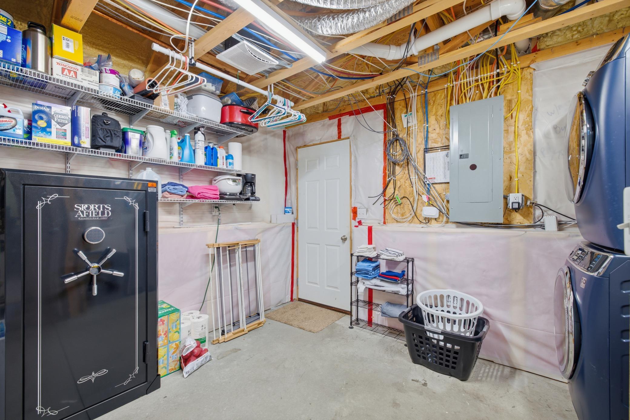 2012 single family home for sale at 6916 24th Street S in Fargo, ND — 4 bed, 3 bath (photo 38 of 70)