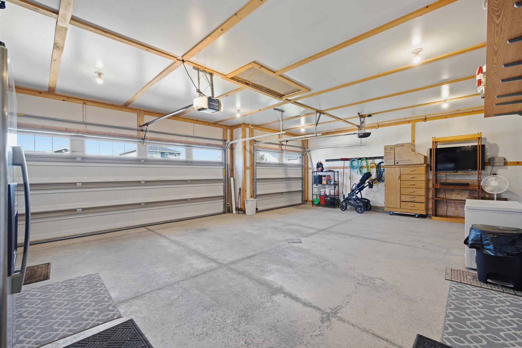 2012 single family home for sale at 6916 24th Street S in Fargo, ND — 4 bed, 3 bath (photo 41 of 70)