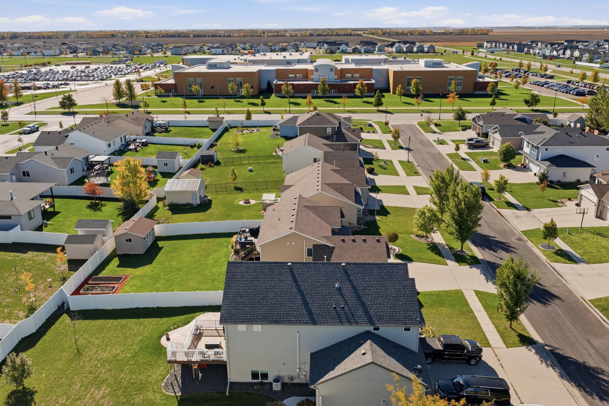 2012 single family home for sale at 6916 24th Street S in Fargo, ND — 4 bed, 3 bath (photo 57 of 70)