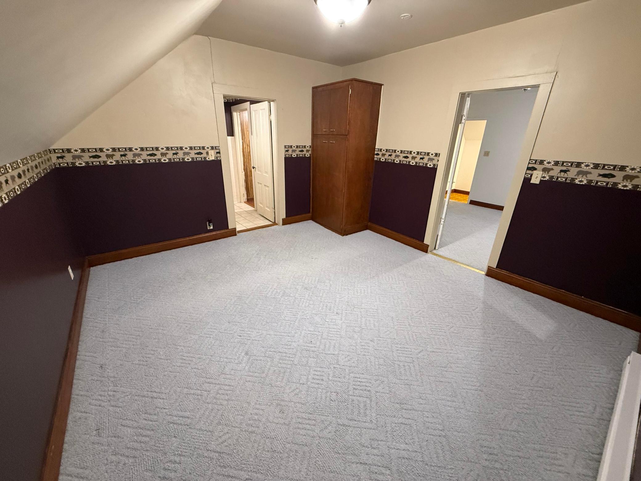 1990 single family home for sale at 103 1st Street N in Evansville, MN — 7 bed, 3 bath (photo 12 of 26)