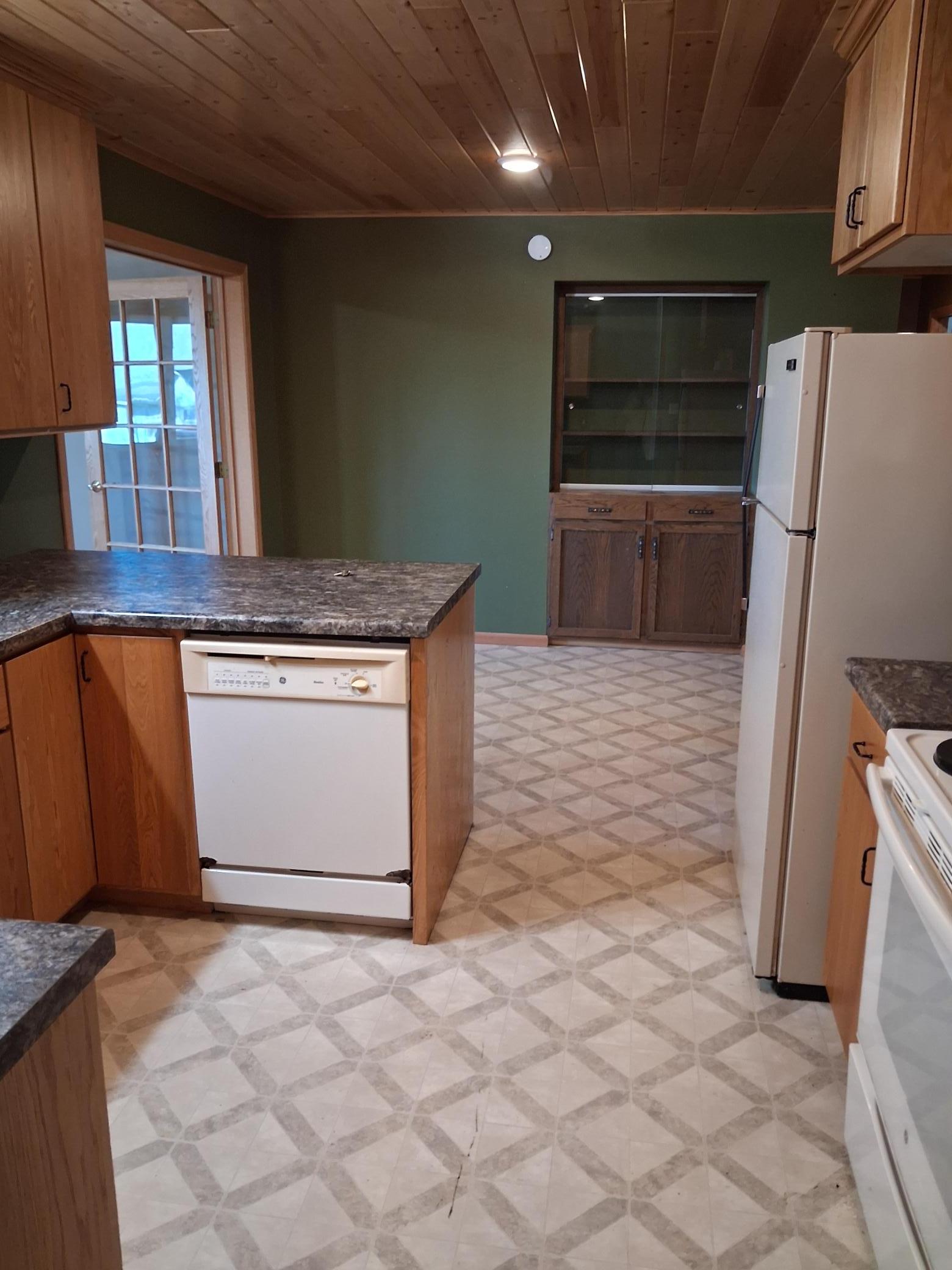 1978 single family home for sale at 32586 595th Avenue in Wadena, MN — 4 bed, 2 bath (photo 12 of 42)