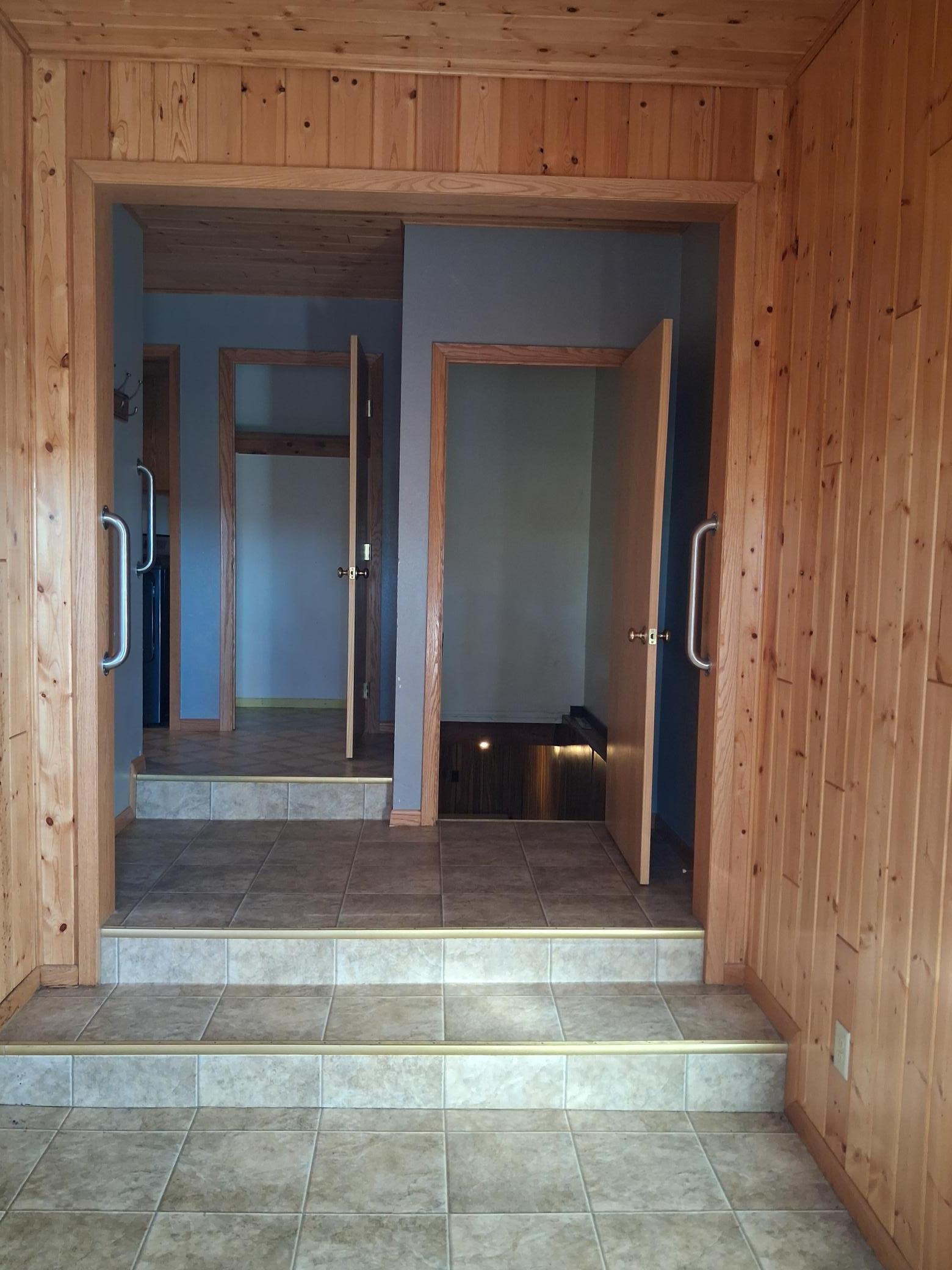 1978 single family home for sale at 32586 595th Avenue in Wadena, MN — 4 bed, 2 bath (photo 18 of 42)
