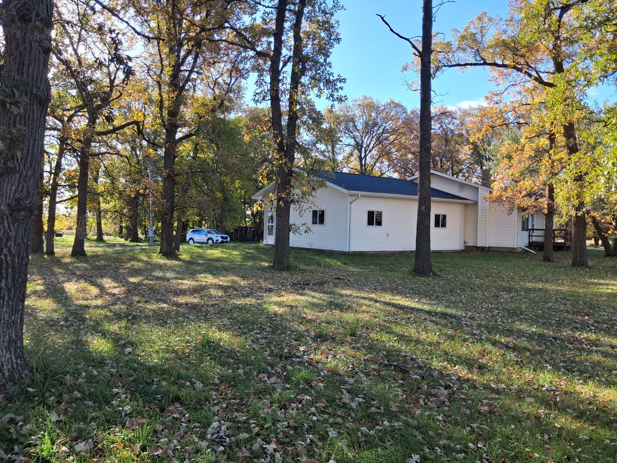 1978 single family home for sale at 32586 595th Avenue in Wadena, MN — 4 bed, 2 bath (photo 5 of 42)