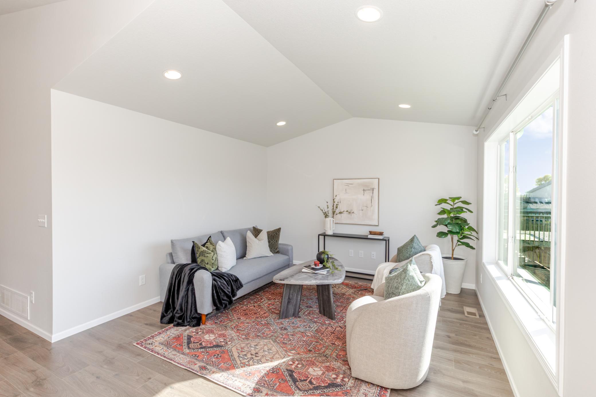 2020 single family home for sale at 4513 17th Street S in Moorhead, MN — 4 bed, 2 bath (photo 12 of 43)