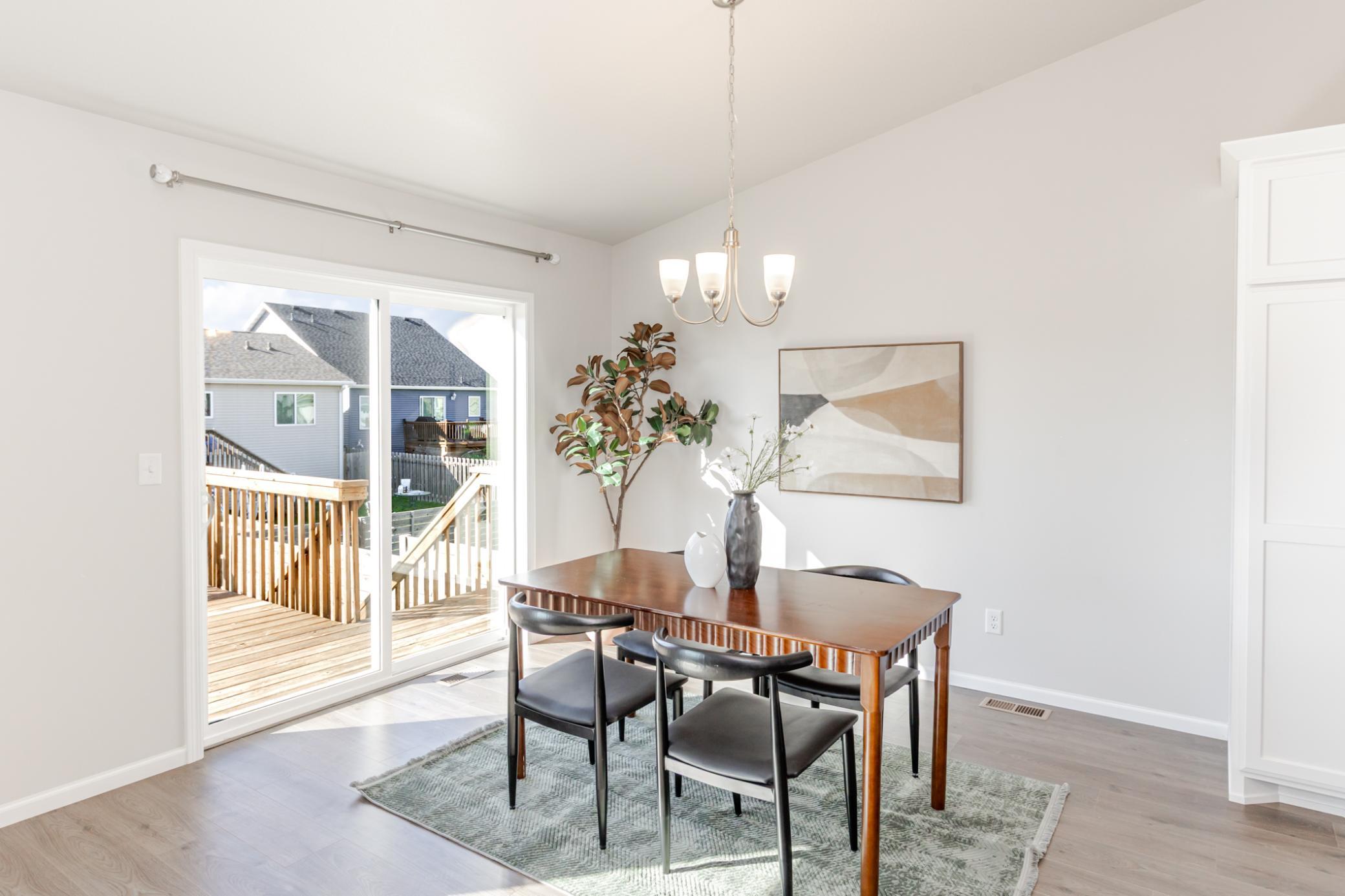 2020 single family home for sale at 4513 17th Street S in Moorhead, MN — 4 bed, 2 bath (photo 15 of 43)