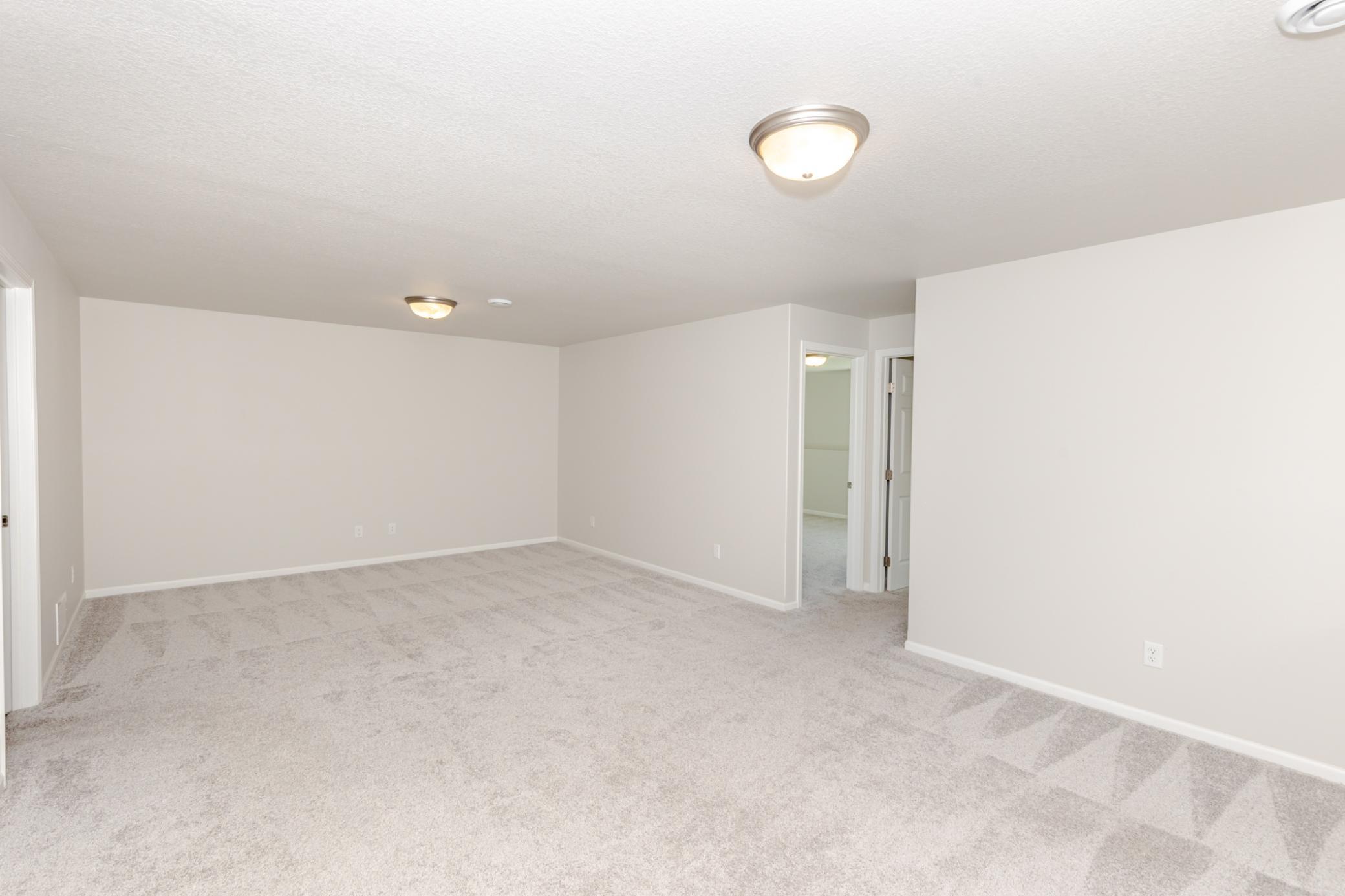 2020 single family home for sale at 4513 17th Street S in Moorhead, MN — 4 bed, 2 bath (photo 27 of 43)