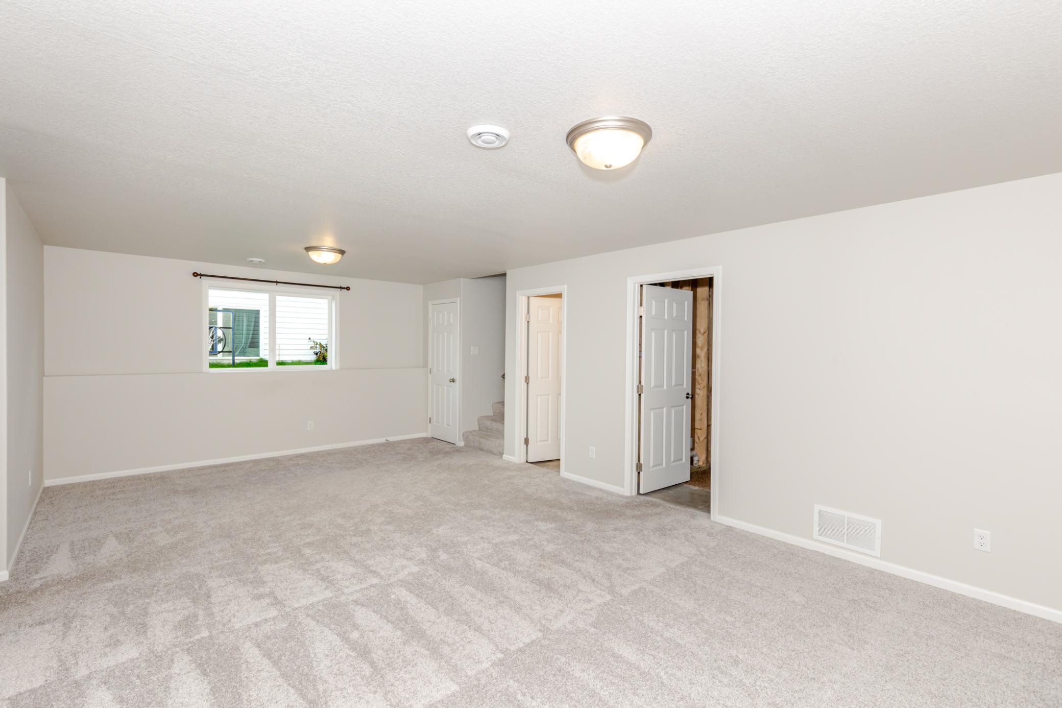 2020 single family home for sale at 4513 17th Street S in Moorhead, MN — 4 bed, 2 bath (photo 28 of 43)