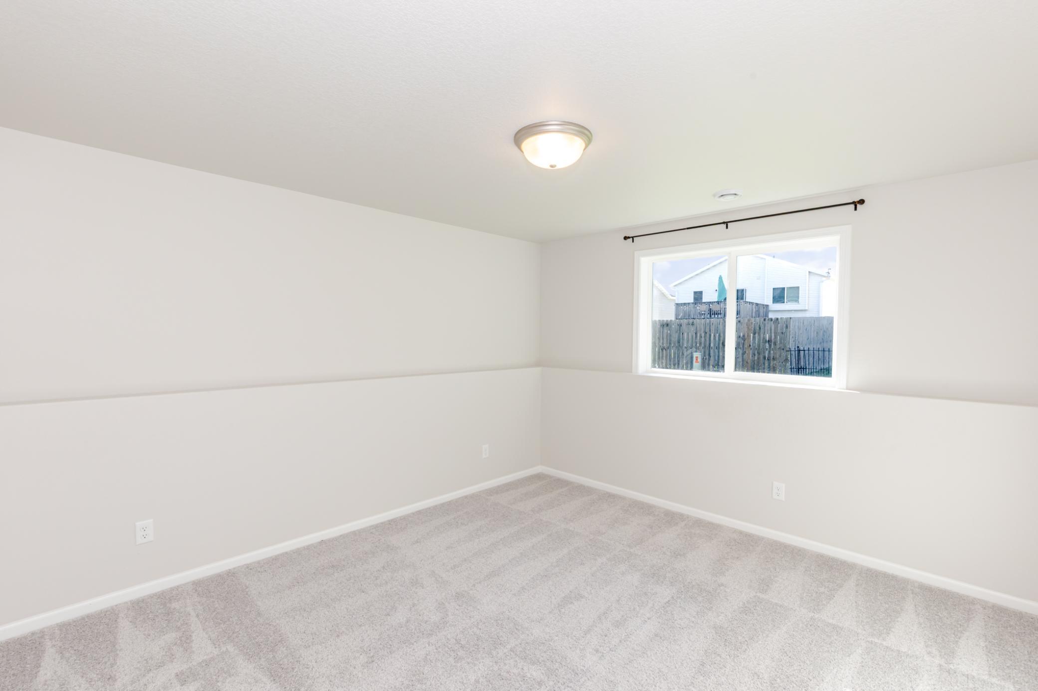 2020 single family home for sale at 4513 17th Street S in Moorhead, MN — 4 bed, 2 bath (photo 29 of 43)