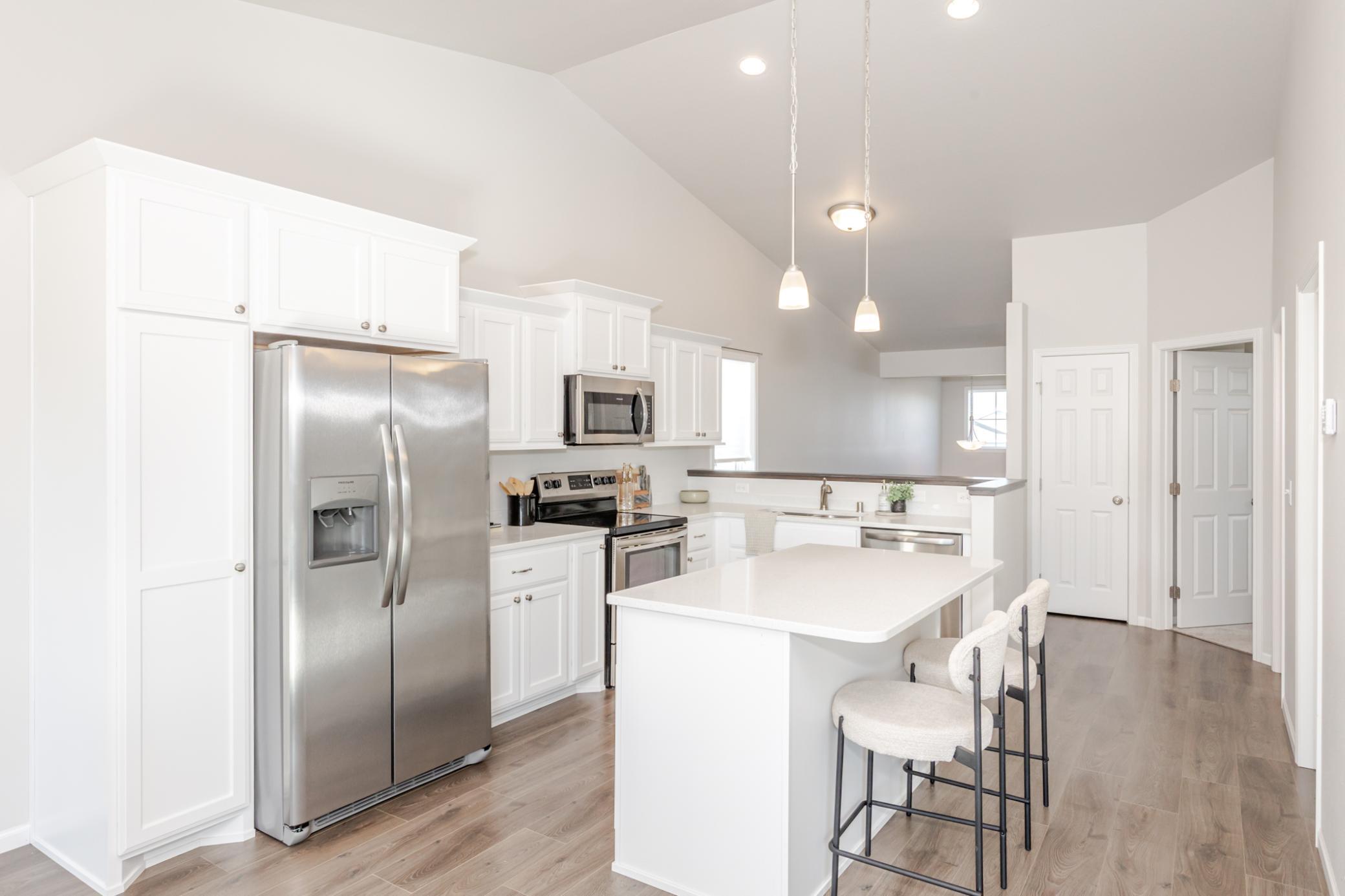 2020 single family home for sale at 4513 17th Street S in Moorhead, MN — 4 bed, 2 bath (photo 9 of 43)