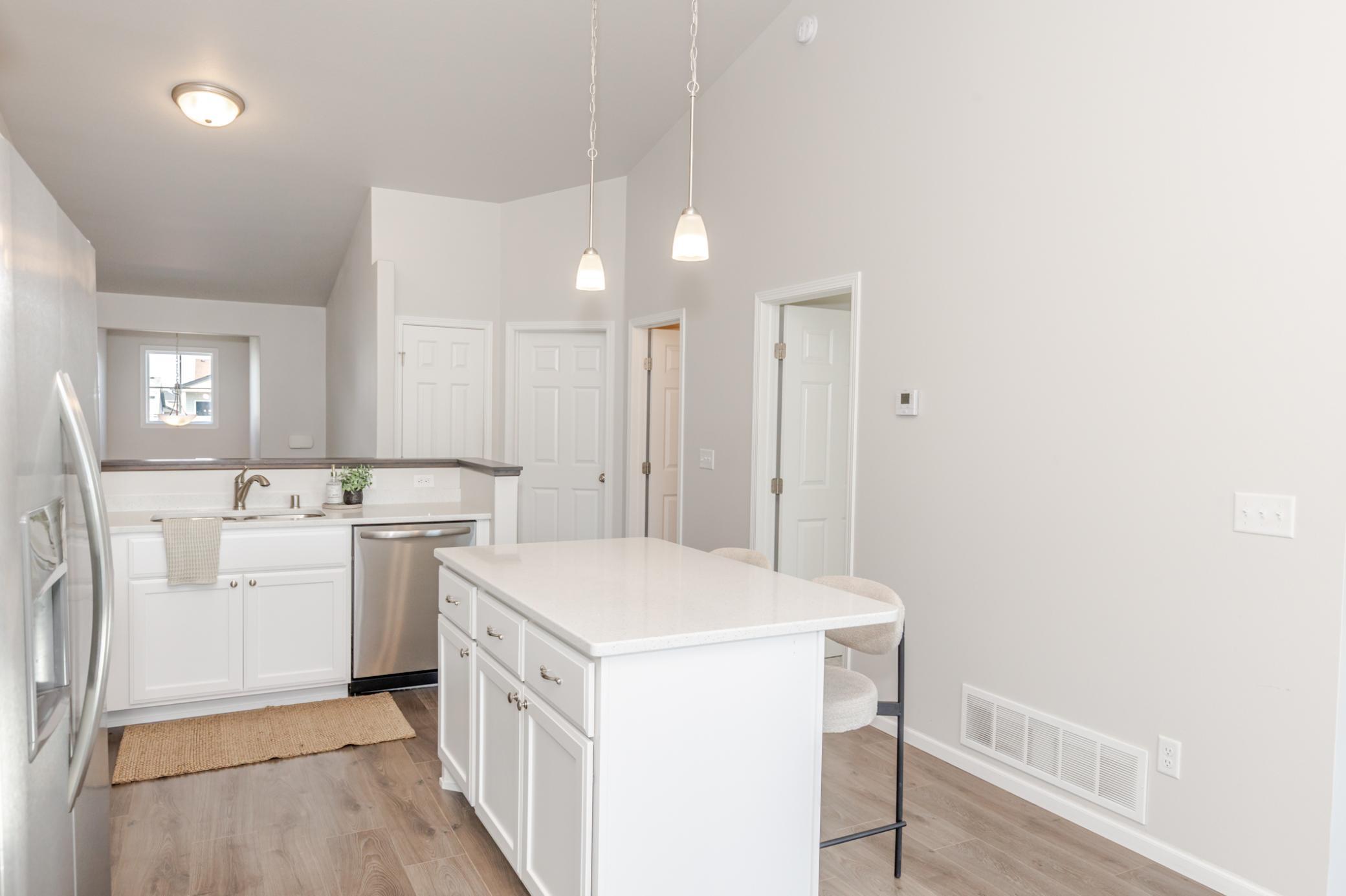 2020 single family home for sale at 4513 17th Street S in Moorhead, MN — 4 bed, 2 bath (photo 10 of 43)