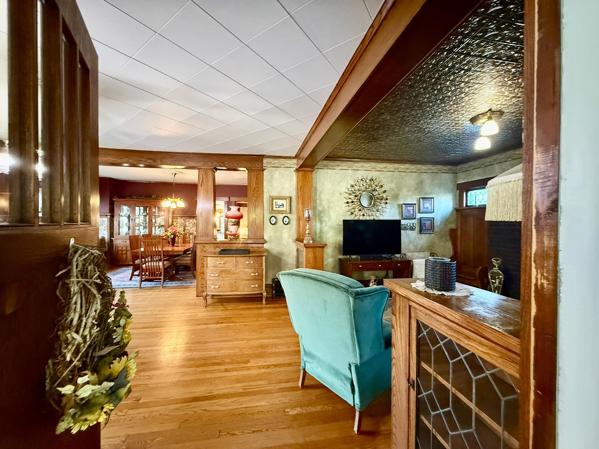 1920 single family home for sale at 3308 N Nokomis NE in Alexandria, MN — 4 bed, 4 bath (photo 13 of 91)