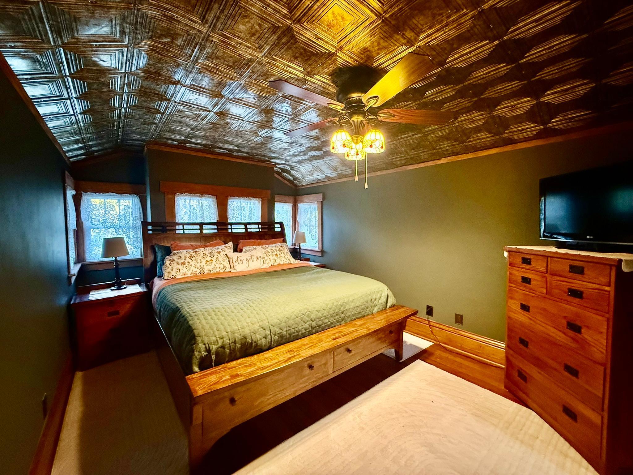 1920 single family home for sale at 3308 N Nokomis NE in Alexandria, MN — 4 bed, 4 bath (photo 31 of 91)