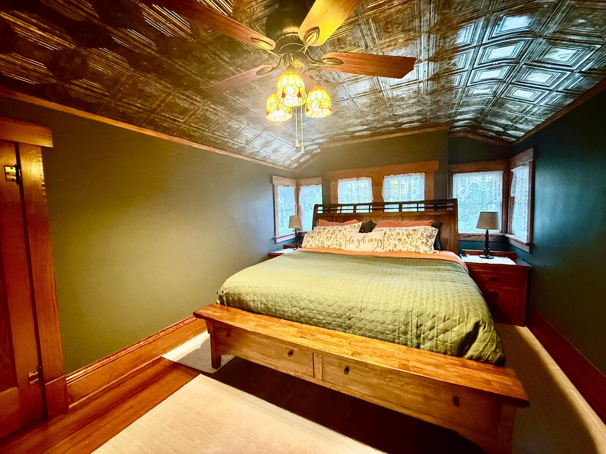 1920 single family home for sale at 3308 N Nokomis NE in Alexandria, MN — 4 bed, 4 bath (photo 32 of 91)