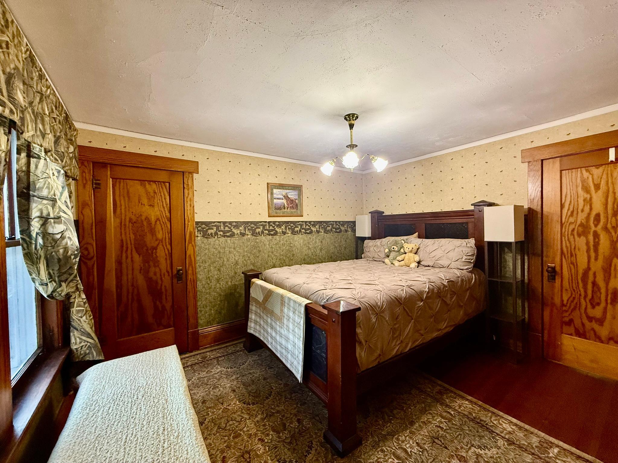 1920 single family home for sale at 3308 N Nokomis NE in Alexandria, MN — 4 bed, 4 bath (photo 34 of 91)