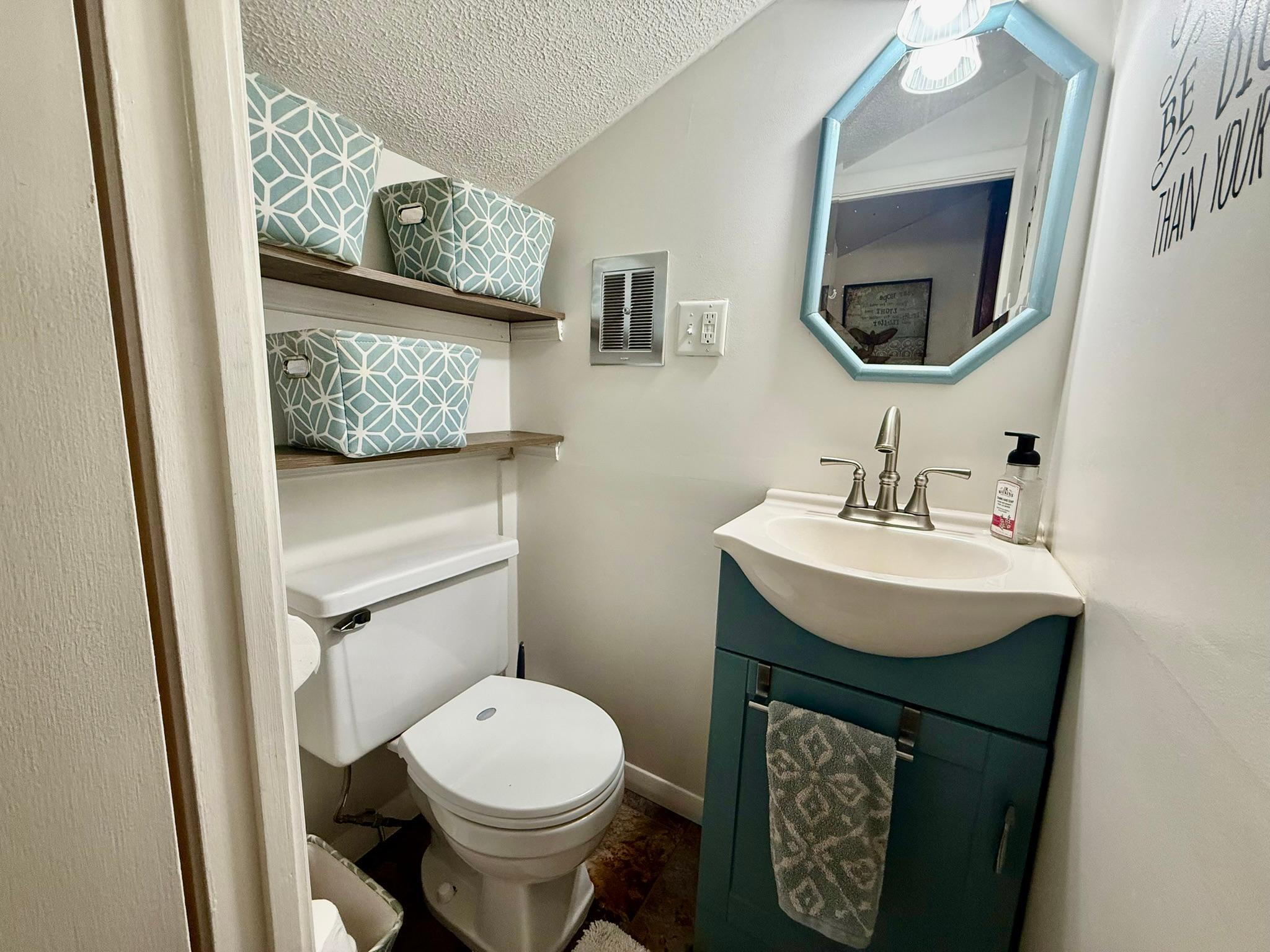 1920 single family home for sale at 3308 N Nokomis NE in Alexandria, MN — 4 bed, 4 bath (photo 37 of 91)