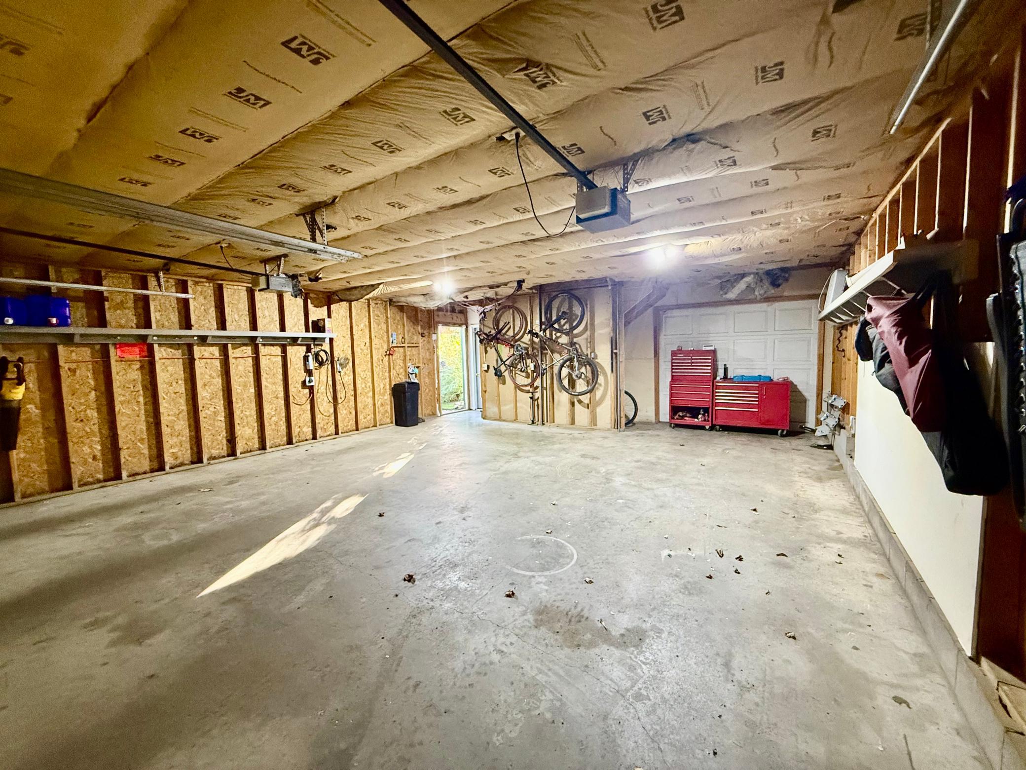 1920 single family home for sale at 3308 N Nokomis NE in Alexandria, MN — 4 bed, 4 bath (photo 54 of 91)