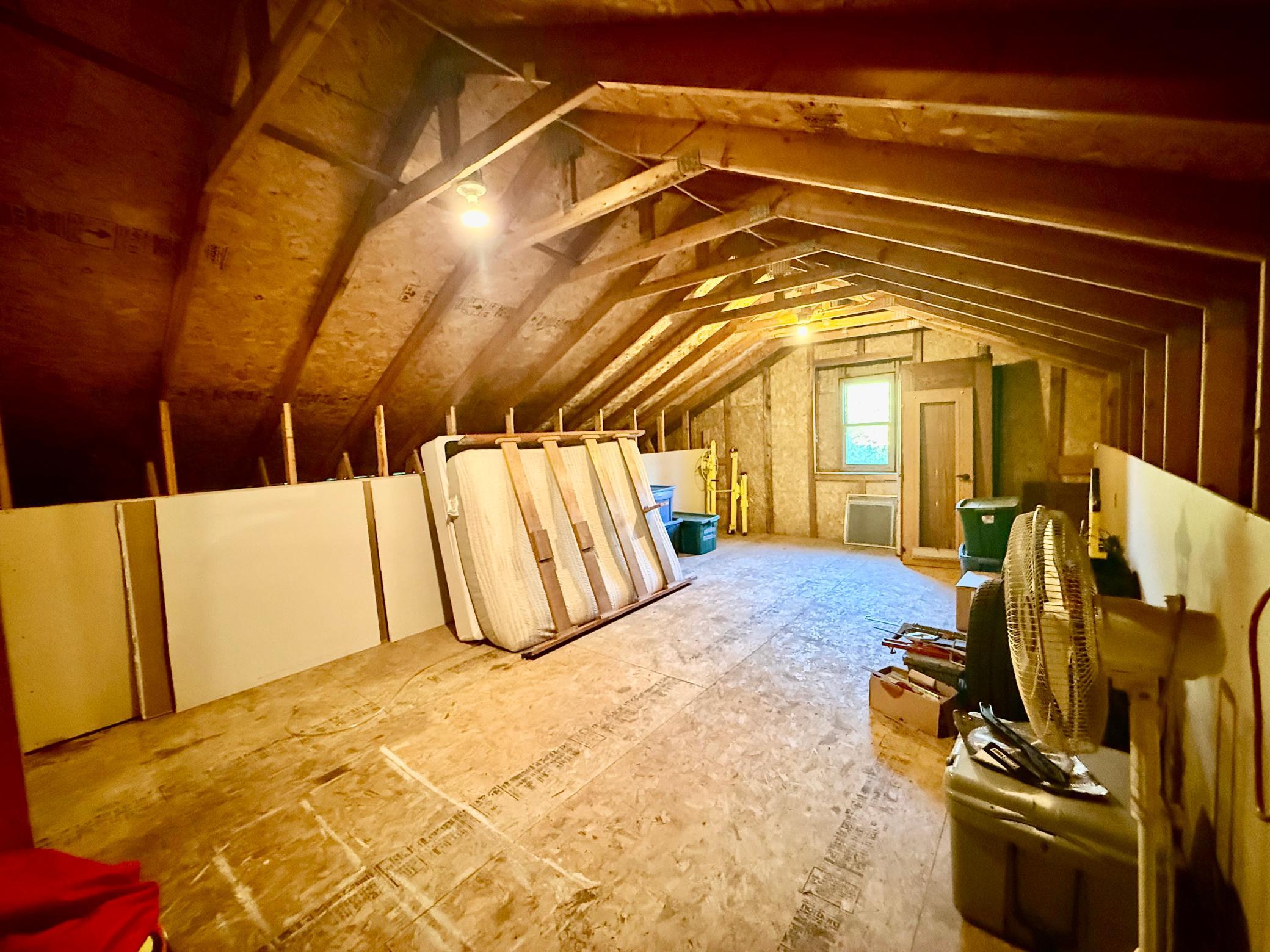 1920 single family home for sale at 3308 N Nokomis NE in Alexandria, MN — 4 bed, 4 bath (photo 57 of 91)