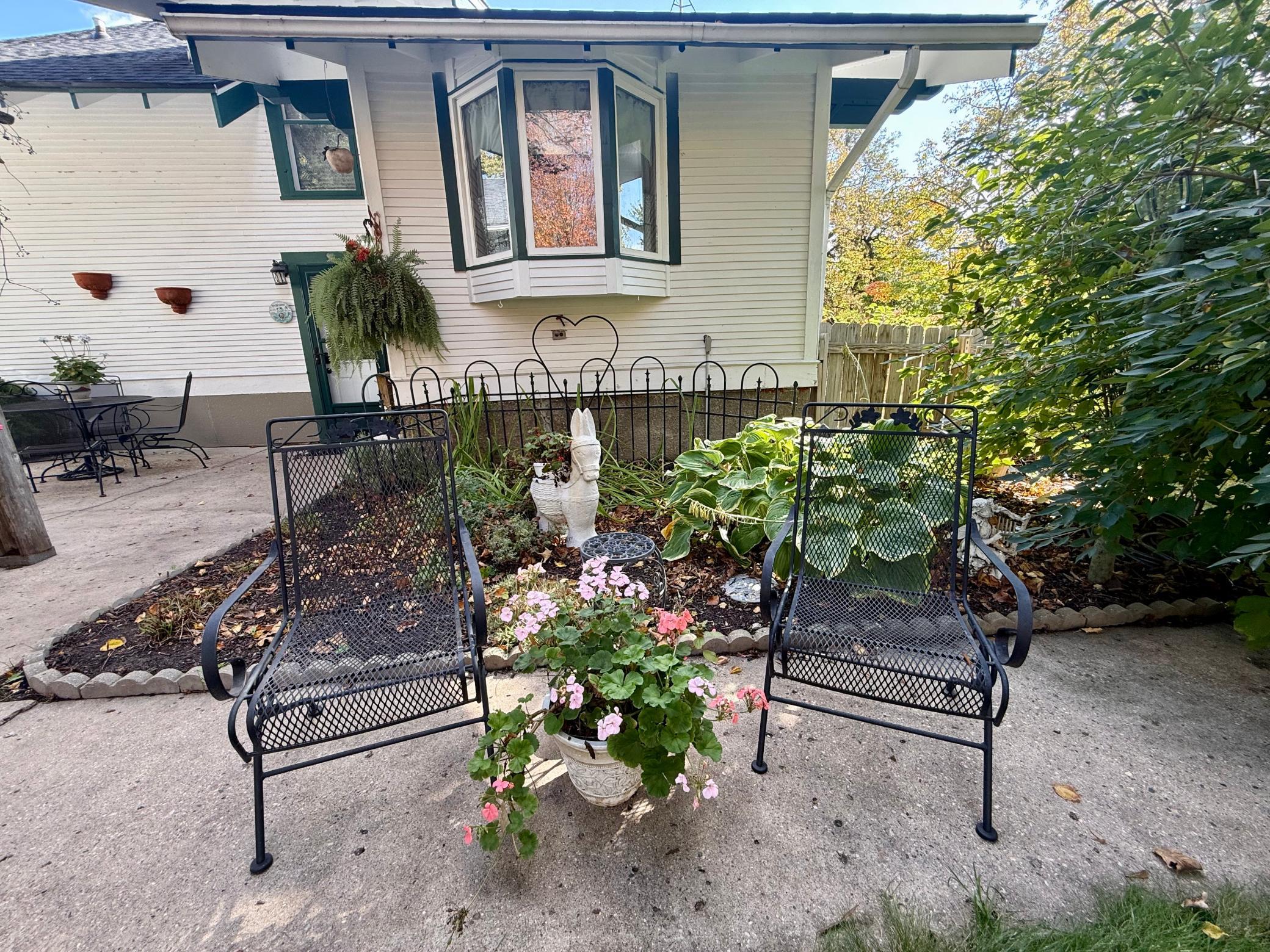 1920 single family home for sale at 3308 N Nokomis NE in Alexandria, MN — 4 bed, 4 bath (photo 59 of 91)