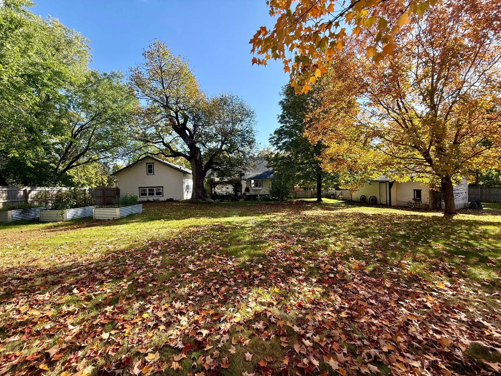 1920 single family home for sale at 3308 N Nokomis NE in Alexandria, MN — 4 bed, 4 bath (photo 64 of 91)