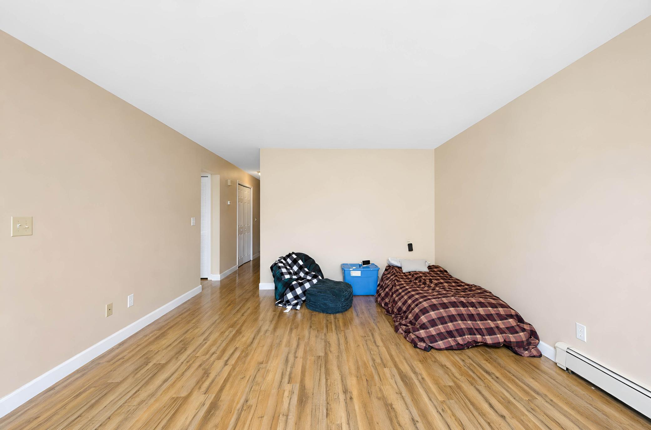 1972 duplex for sale at 1309 16 1/2 Street S in Fargo, ND — 5 bed, 2 bath (photo 13 of 24)