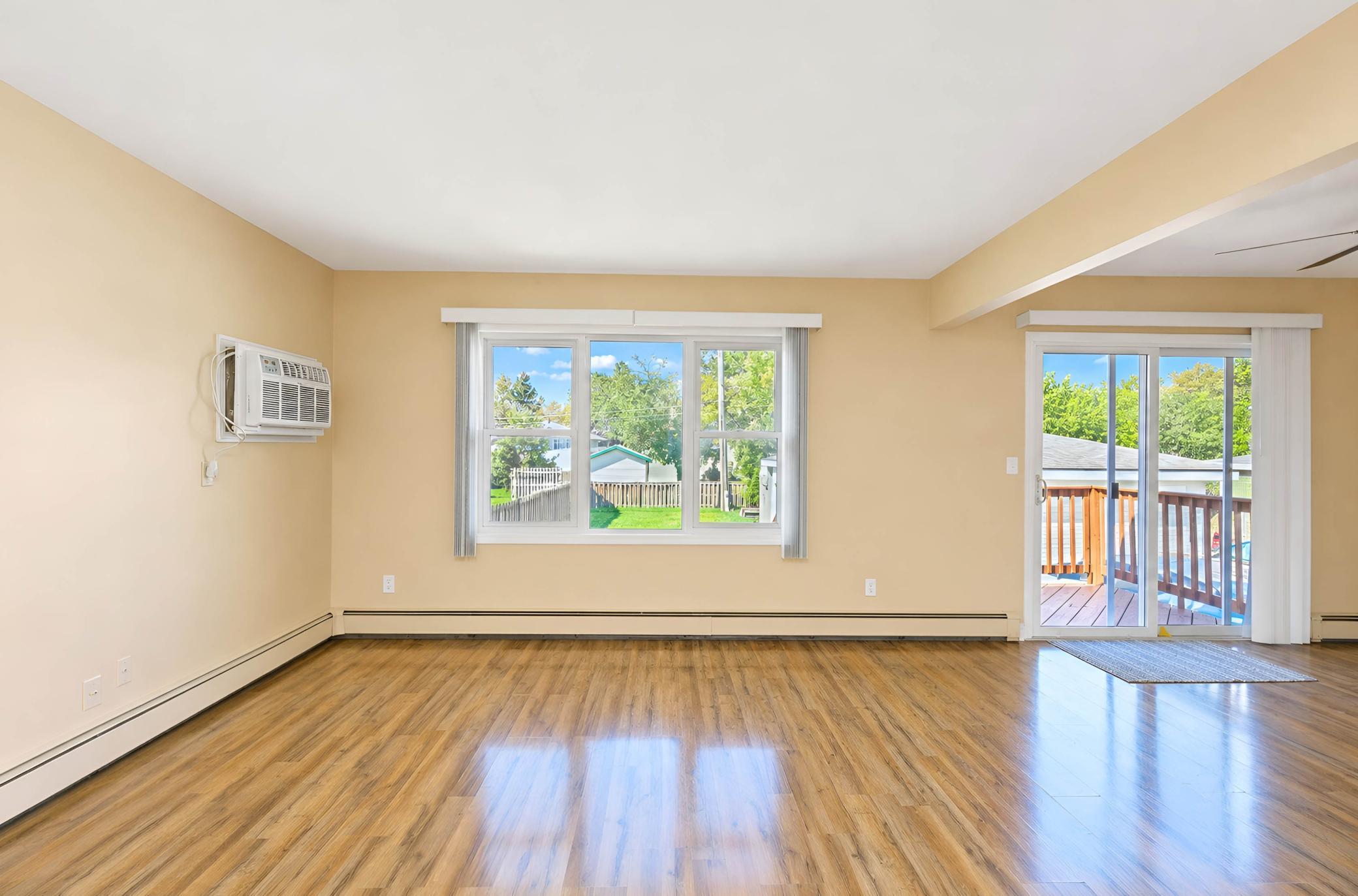 1972 duplex for sale at 1309 16 1/2 Street S in Fargo, ND — 5 bed, 2 bath (photo 15 of 24)