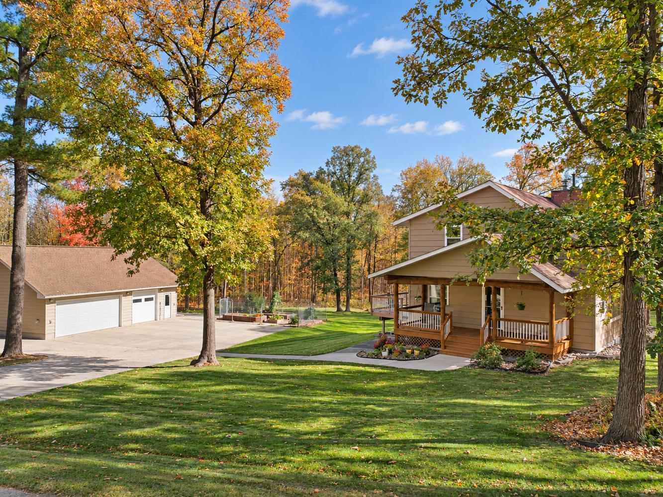 1981 single family home for sale at 2002 NW 9th Avenue in Grand Rapids, MN — 4 bed, 3 bath