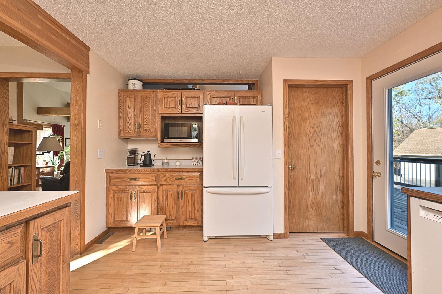 1981 single family home for sale at 2002 NW 9th Avenue in Grand Rapids, MN — 4 bed, 3 bath (photo 12 of 43)