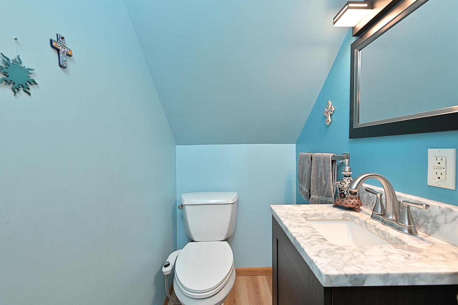 1981 single family home for sale at 2002 NW 9th Avenue in Grand Rapids, MN — 4 bed, 3 bath (photo 13 of 43)