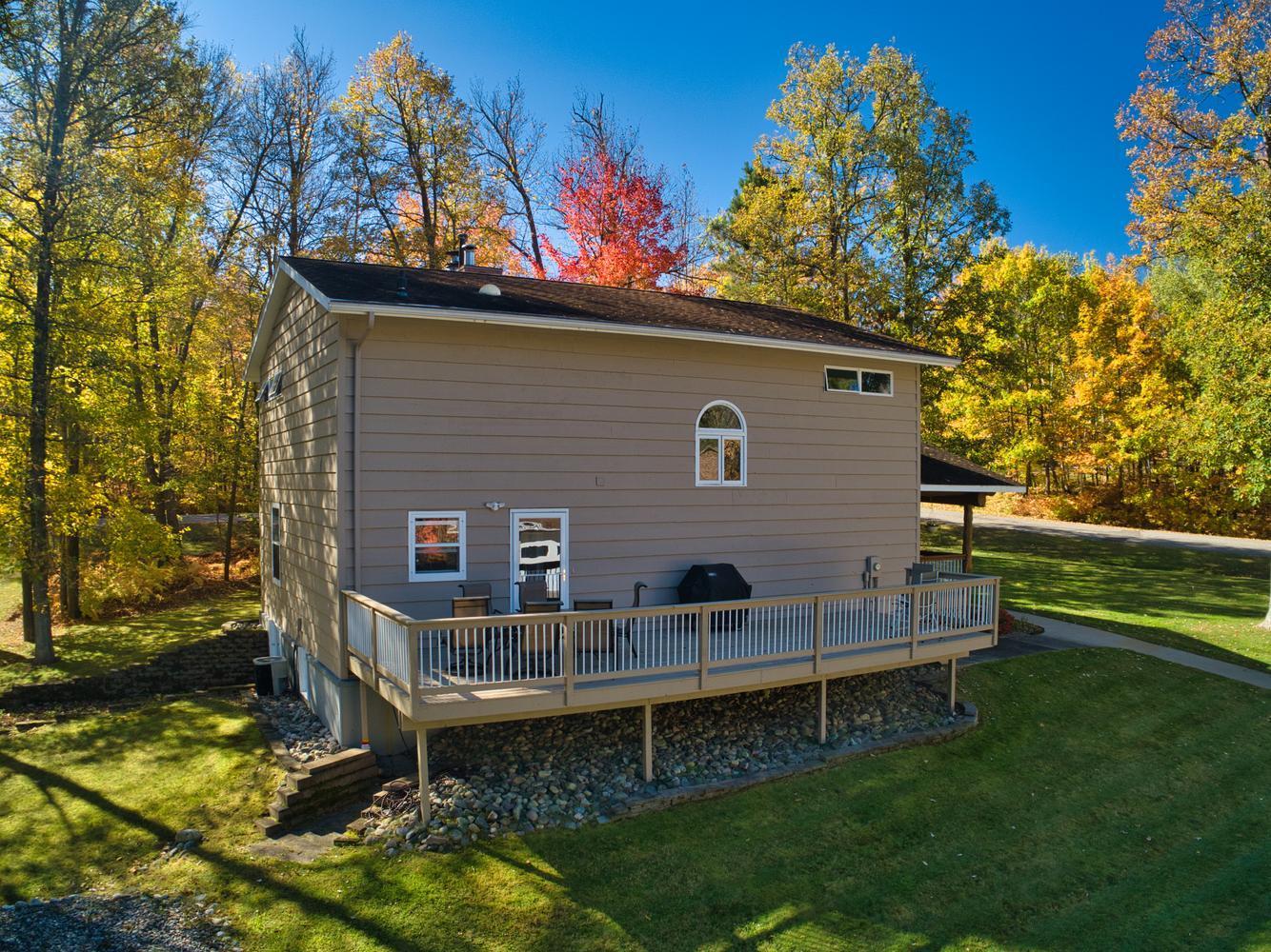1981 single family home for sale at 2002 NW 9th Avenue in Grand Rapids, MN — 4 bed, 3 bath (photo 27 of 43)