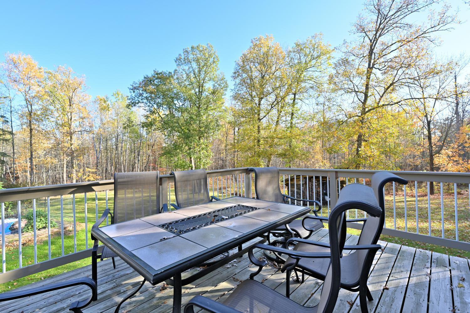 1981 single family home for sale at 2002 NW 9th Avenue in Grand Rapids, MN — 4 bed, 3 bath (photo 28 of 43)