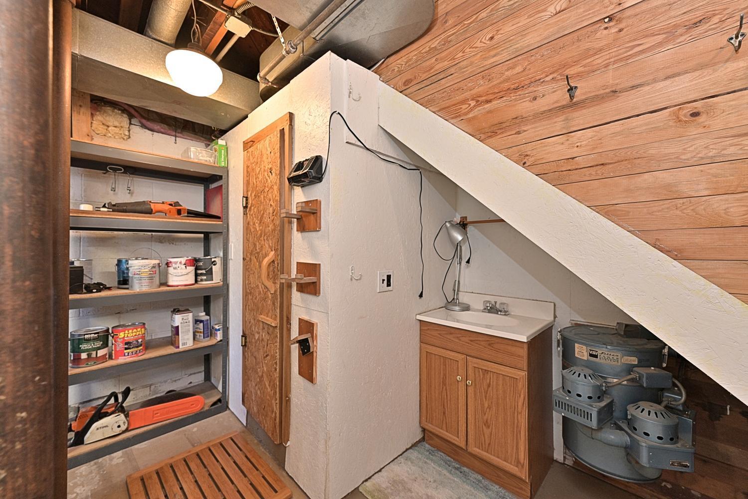 1934 single family home for sale at 27366 County Road 69 in Bovey, MN — 3 bed, 1 bath (photo 25 of 56)