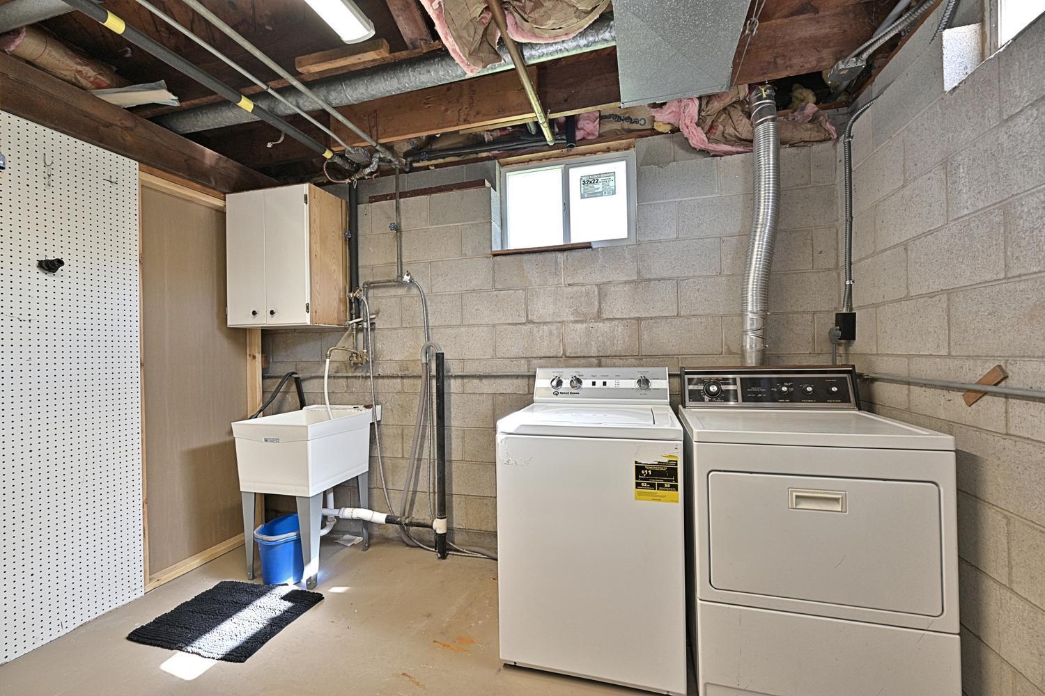 1934 single family home for sale at 27366 County Road 69 in Bovey, MN — 3 bed, 1 bath (photo 28 of 56)