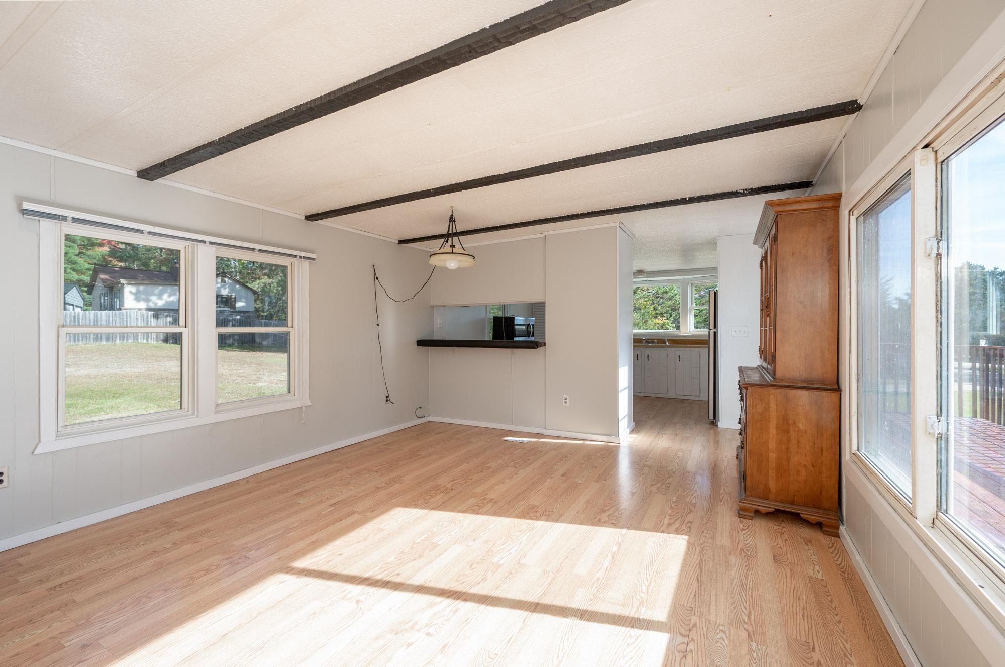 1975 single family home for sale at 2540 Diane Lane in Grand Rapids, MN — 2 bed, 1 bath (photo 3 of 31)