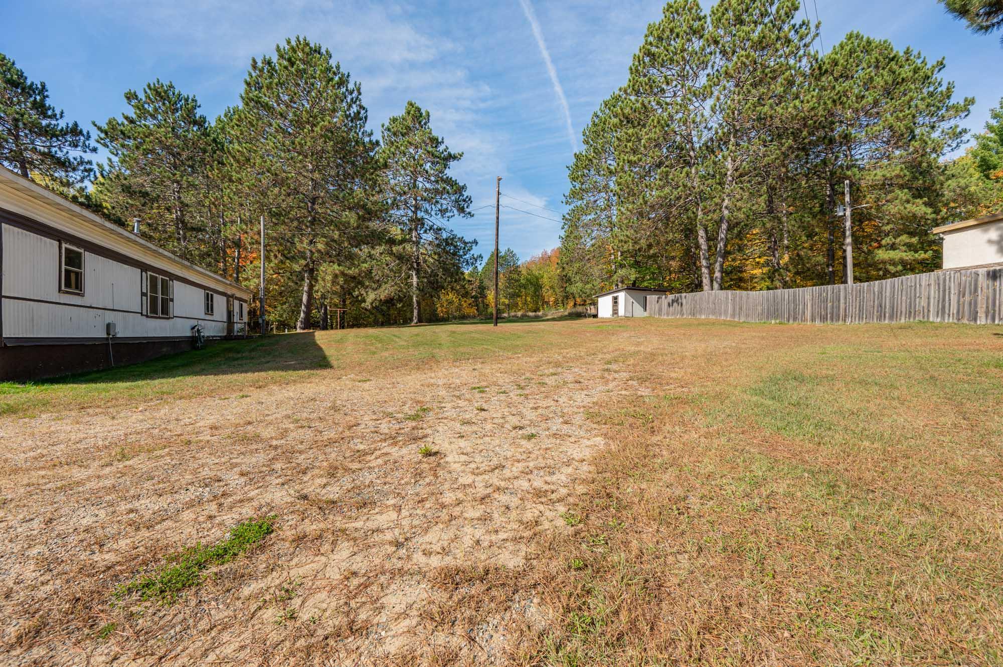 1975 single family home for sale at 2540 Diane Lane in Grand Rapids, MN — 2 bed, 1 bath (photo 27 of 31)