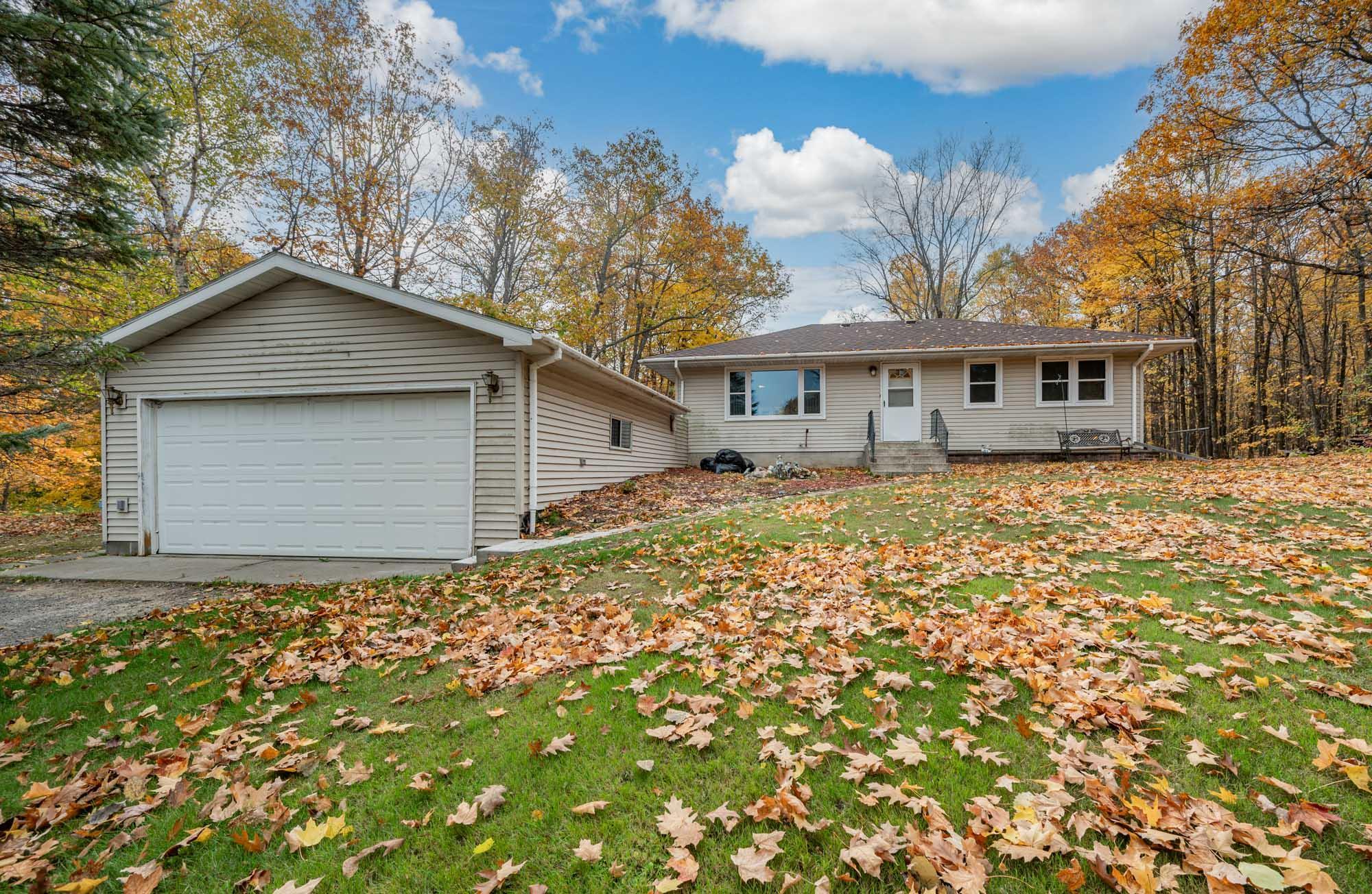 1958 single family home for sale at 33137 Gary Drive in Grand Rapids, MN — 3 bed, 1 bath