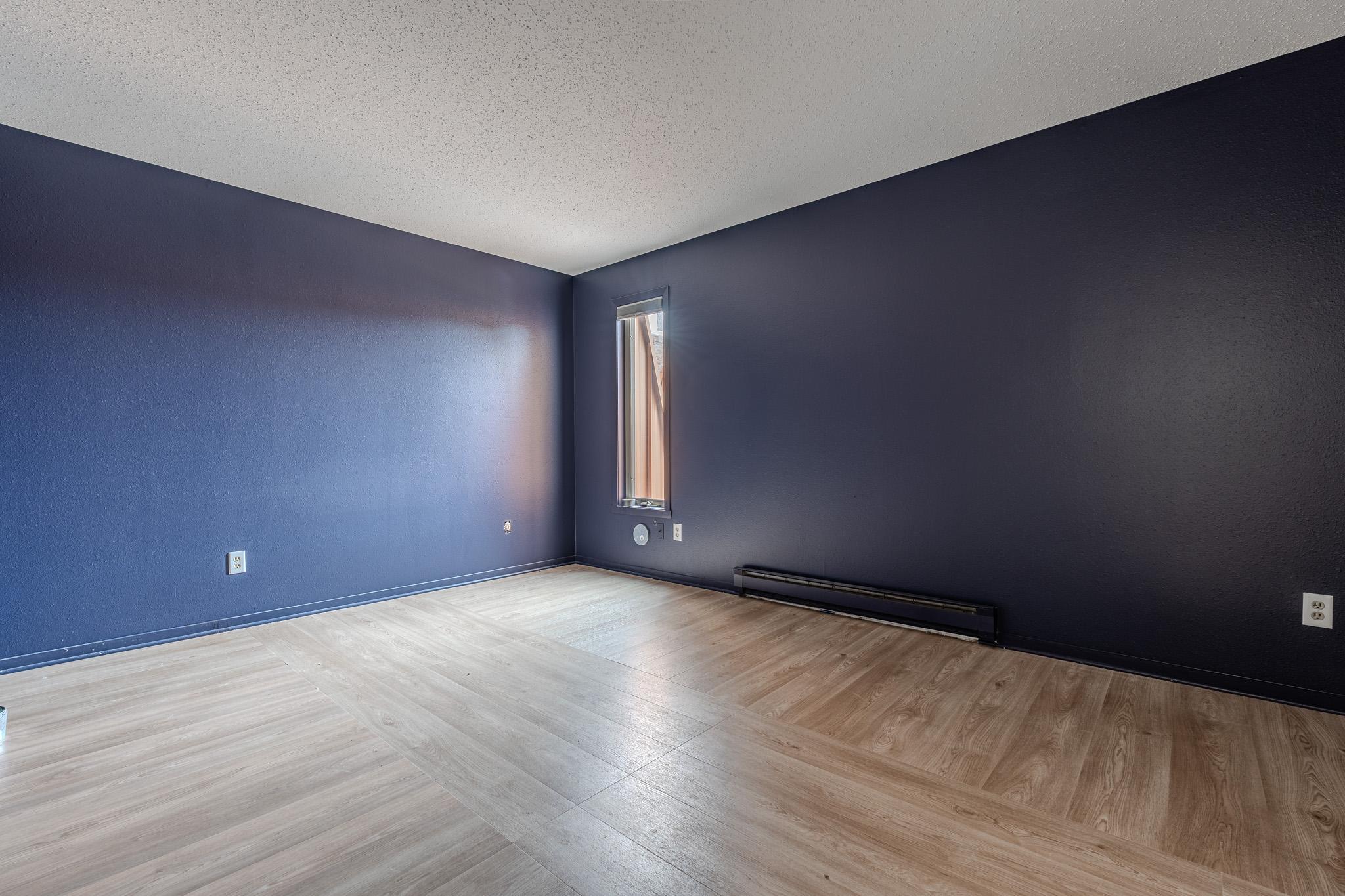 1977 condo for sale at 308 13th Avenue E in West Fargo, ND — 2 bed, 2 bath (photo 16 of 32)