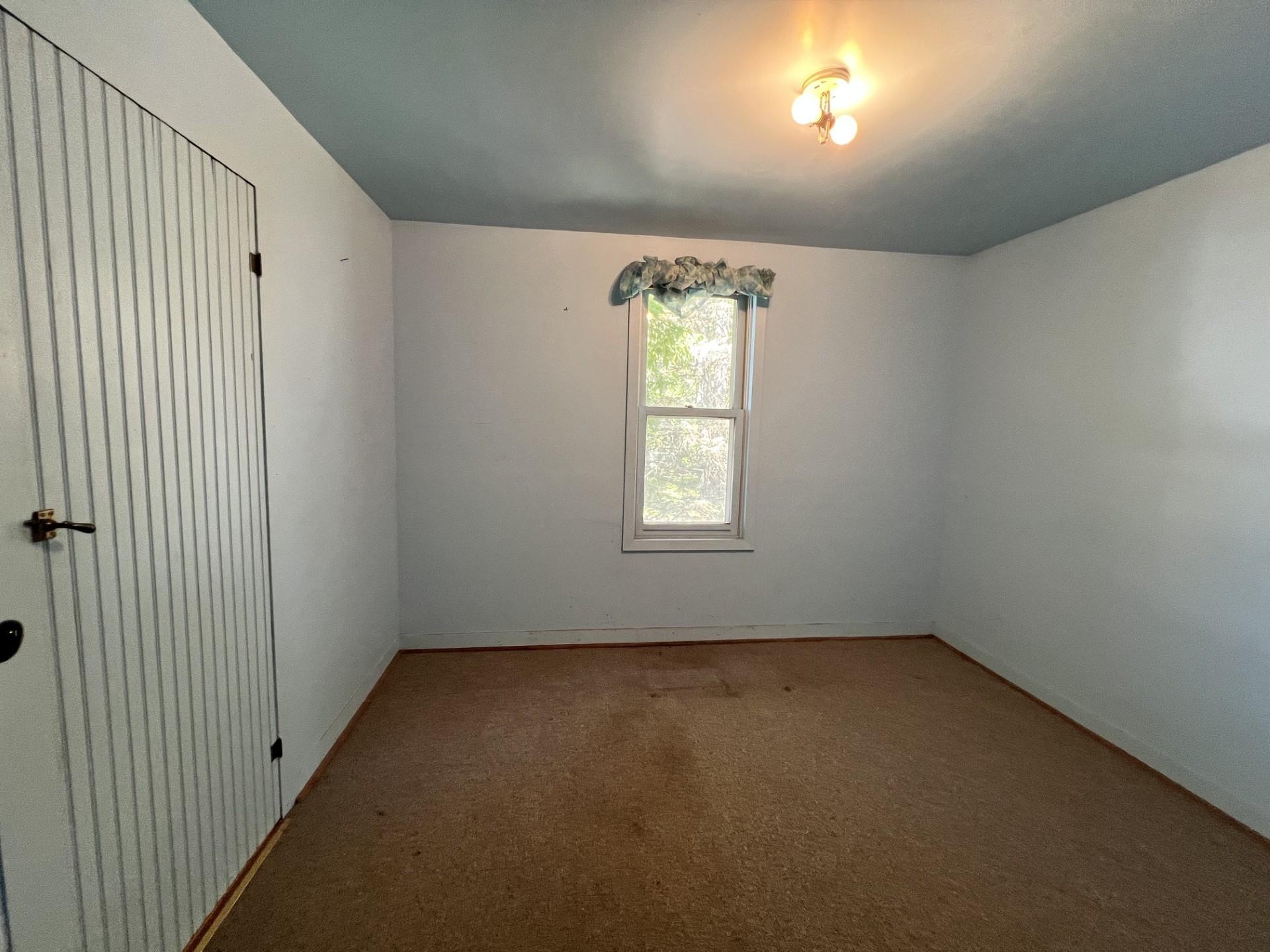 1916 single family home for sale at 147 2nd Avenue in Miltona, MN — 1 bed, 1 bath (photo 12 of 15)