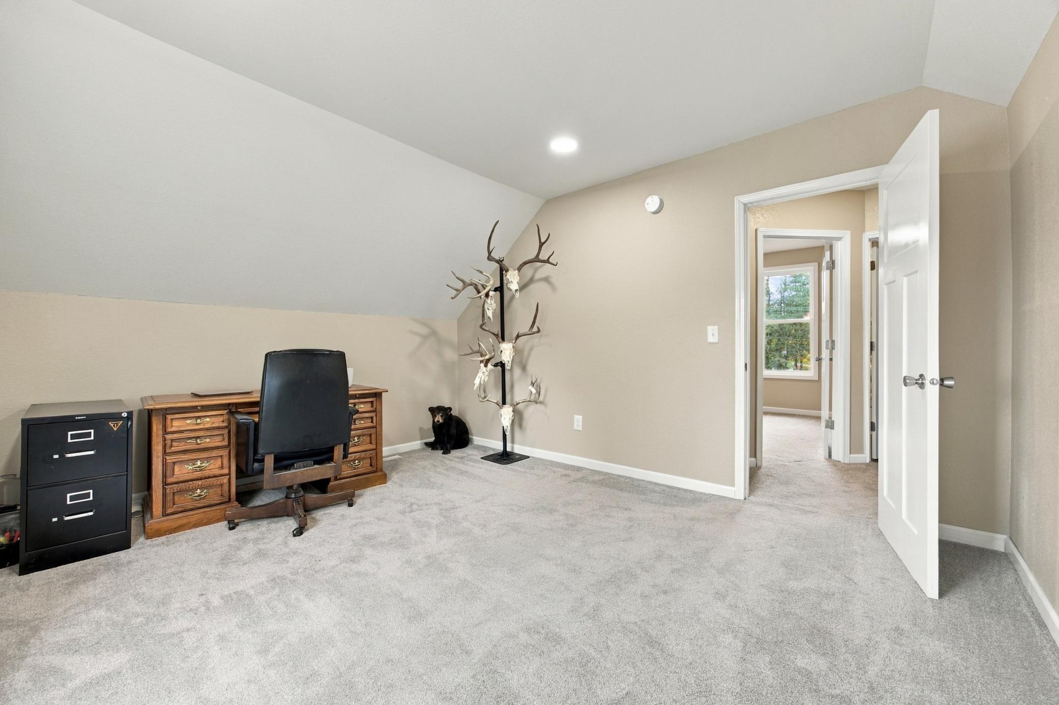 1911 single family home for sale at 101 E Linden Street in Vergas, MN — 3 bed, 2 bath (photo 20 of 27)