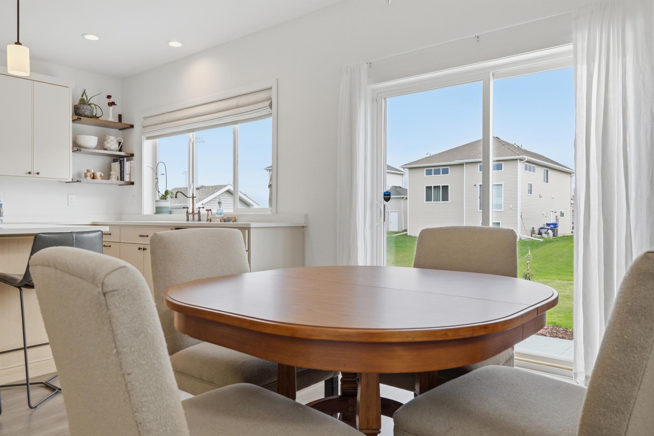 2022 single family home for sale at 7328 Aquiline Drive S in Fargo, ND — 3 bed, 3 bath (photo 15 of 64)